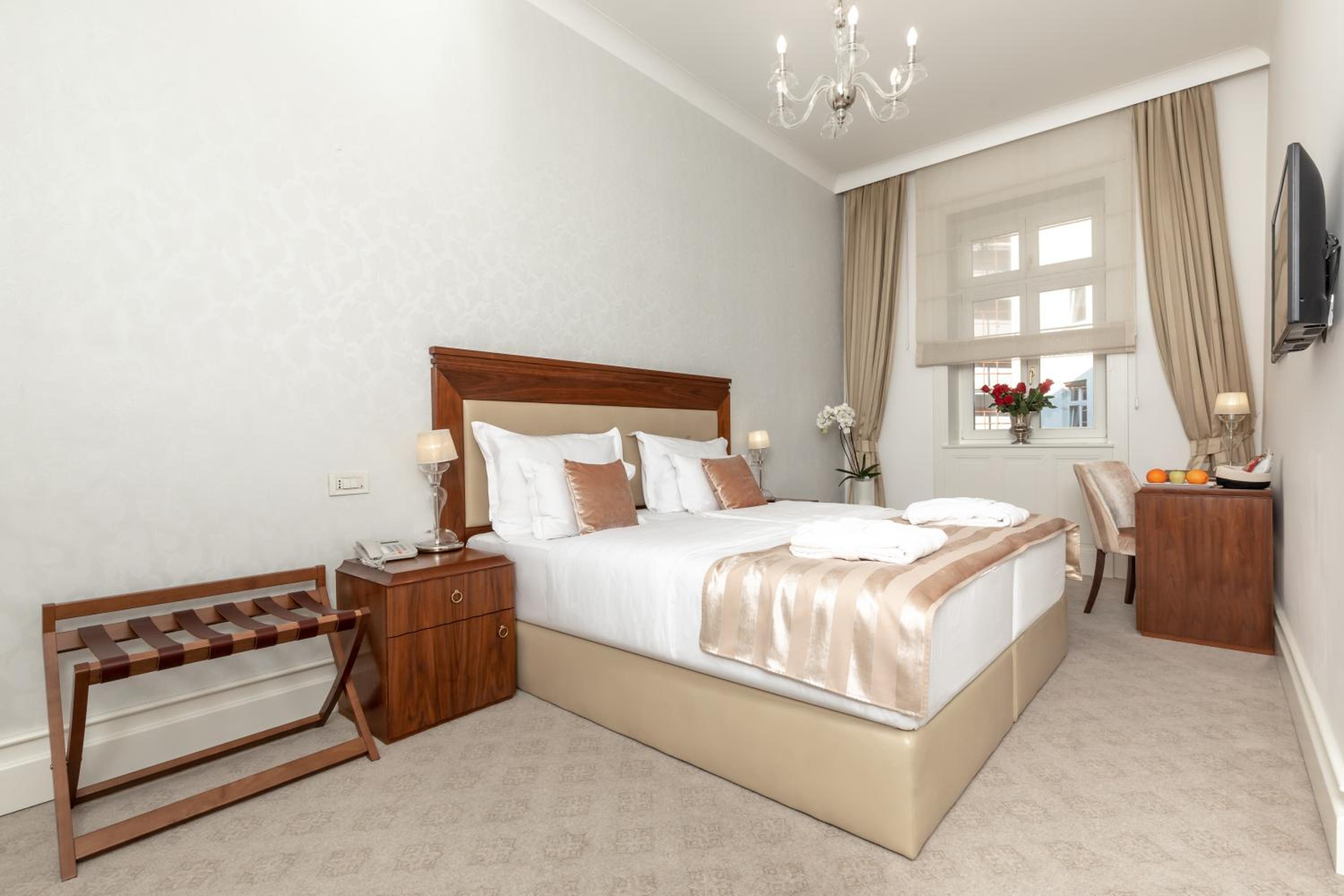 Special offer - Summer breeze package with dinner