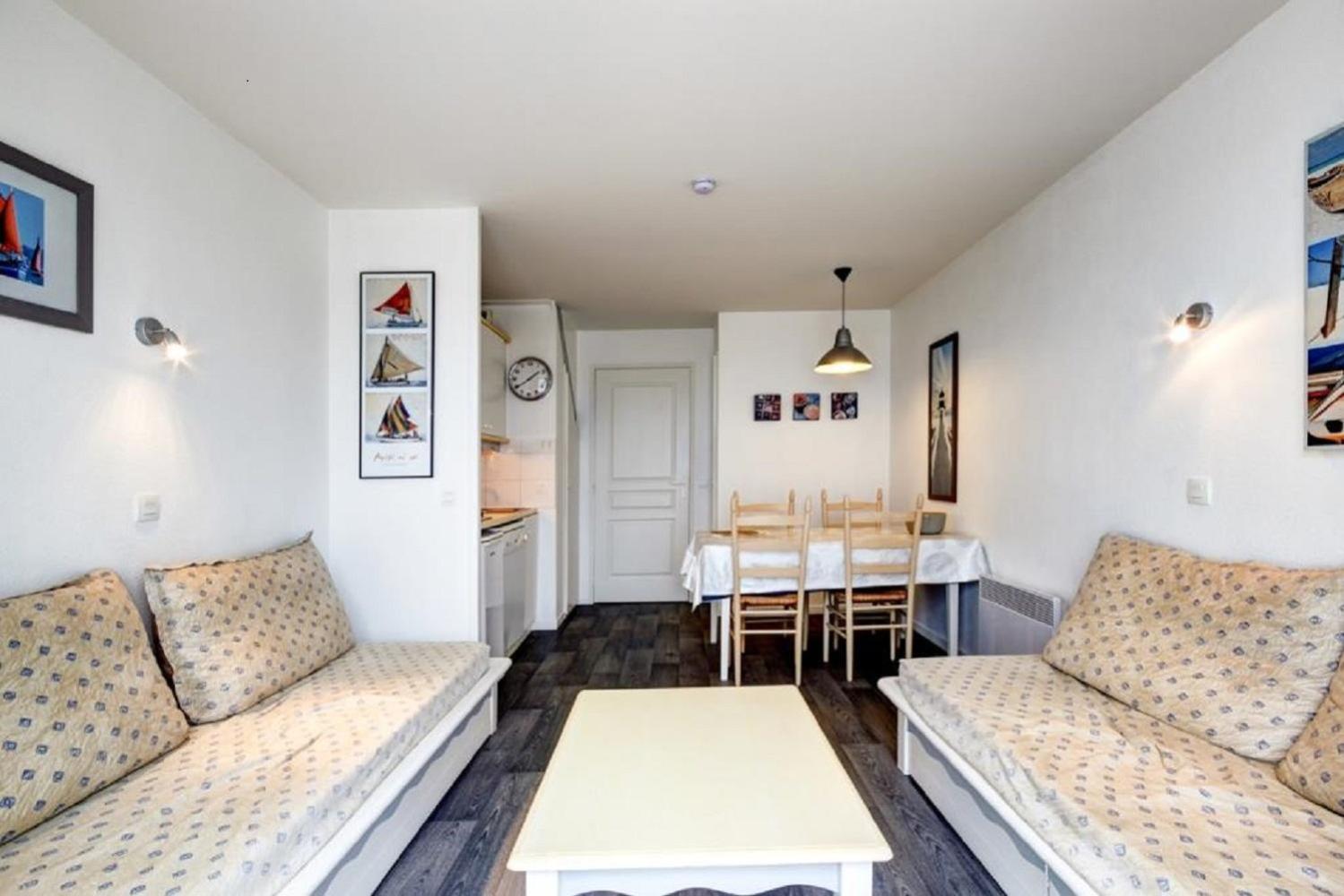 Select One-Bedroom Apartment (6 People) photo 1