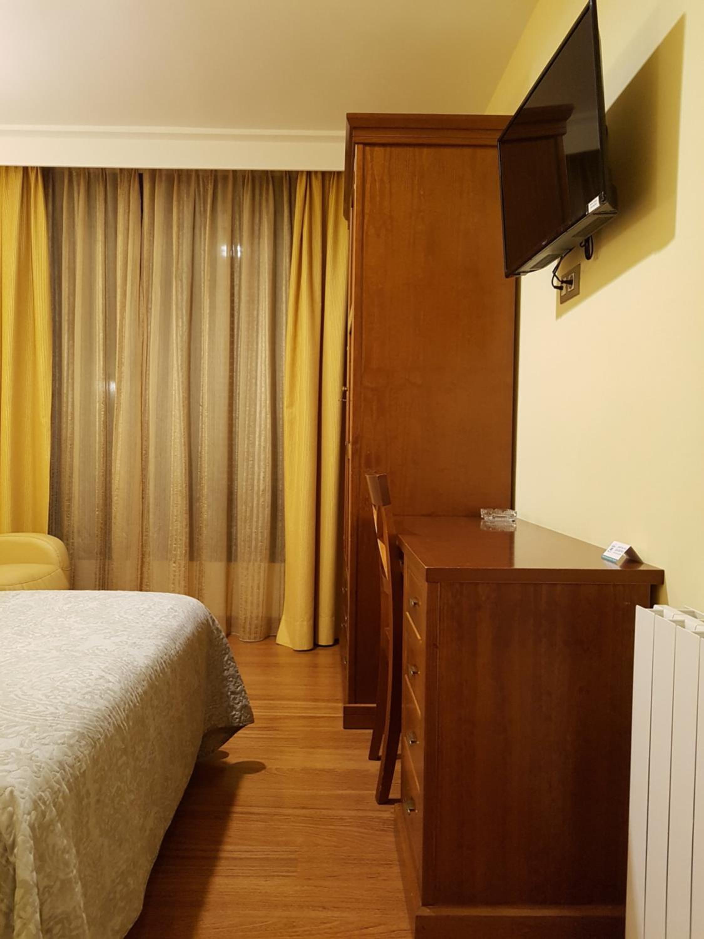 Habitación Doble o con Dos Camas
