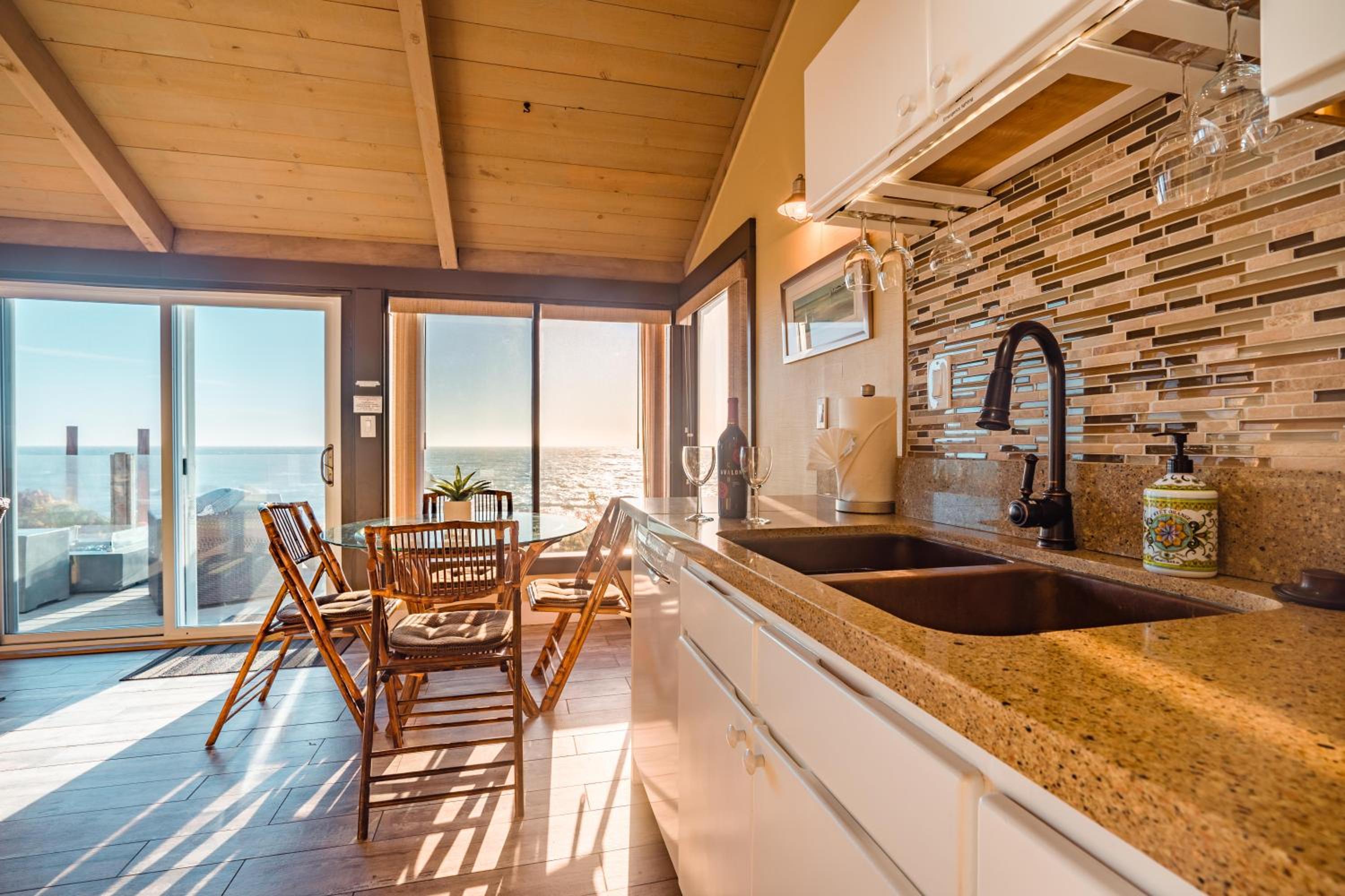 Two-Bedroom House - Photo 46