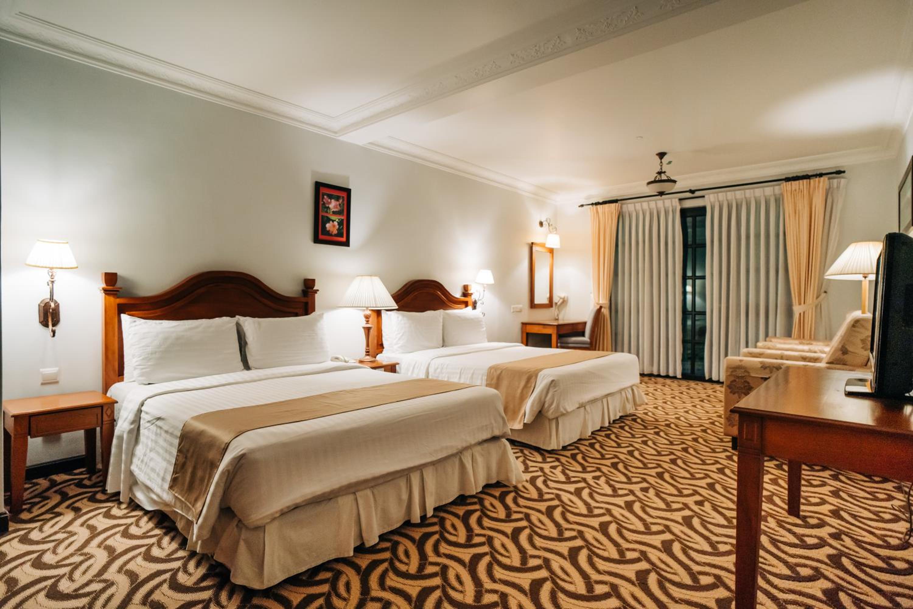 2 Bedroom Family Suite