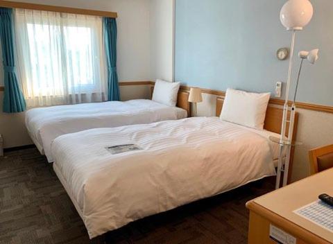 Twin Room - Non-Smoking