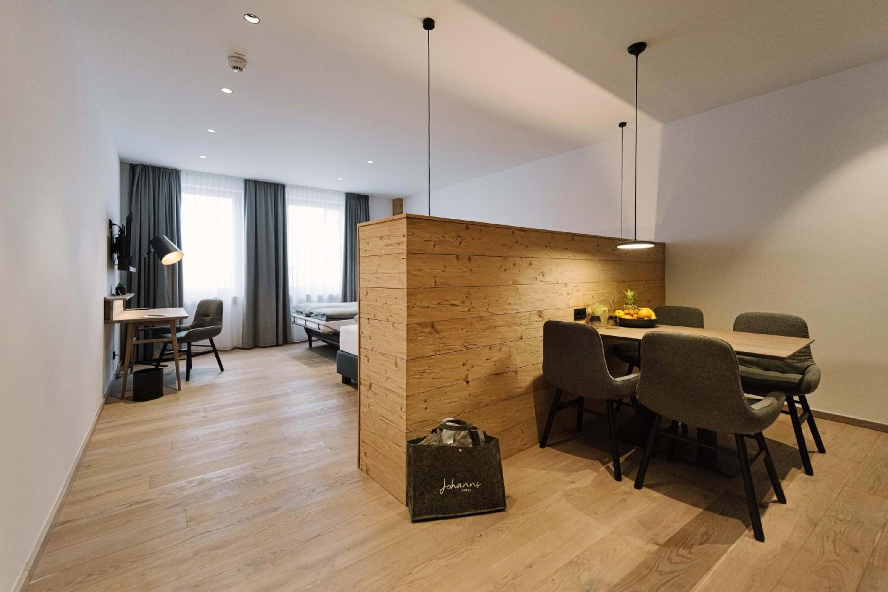 Superior Apartment with Kitchen - Photo 5