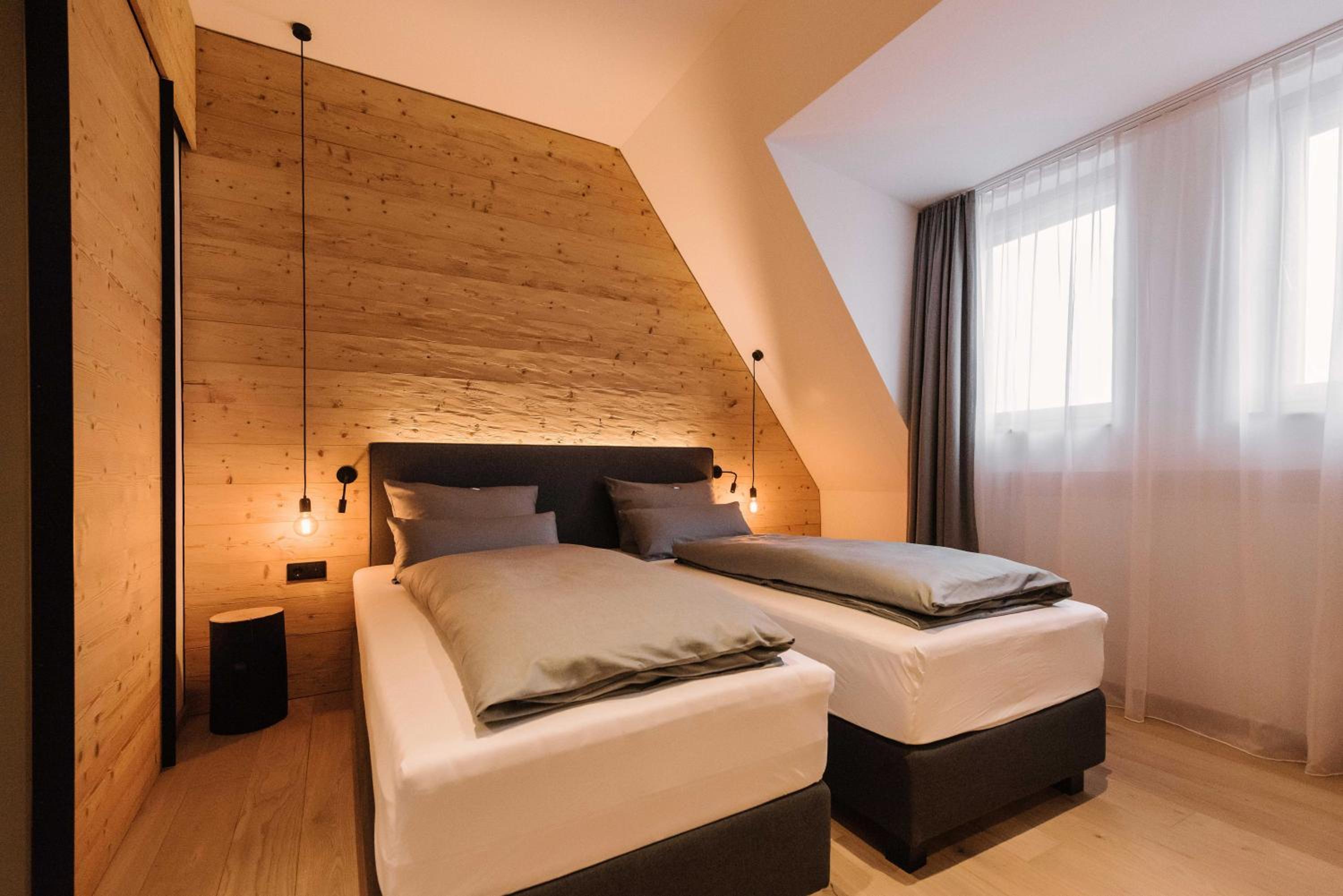 Double Room - Photo 9