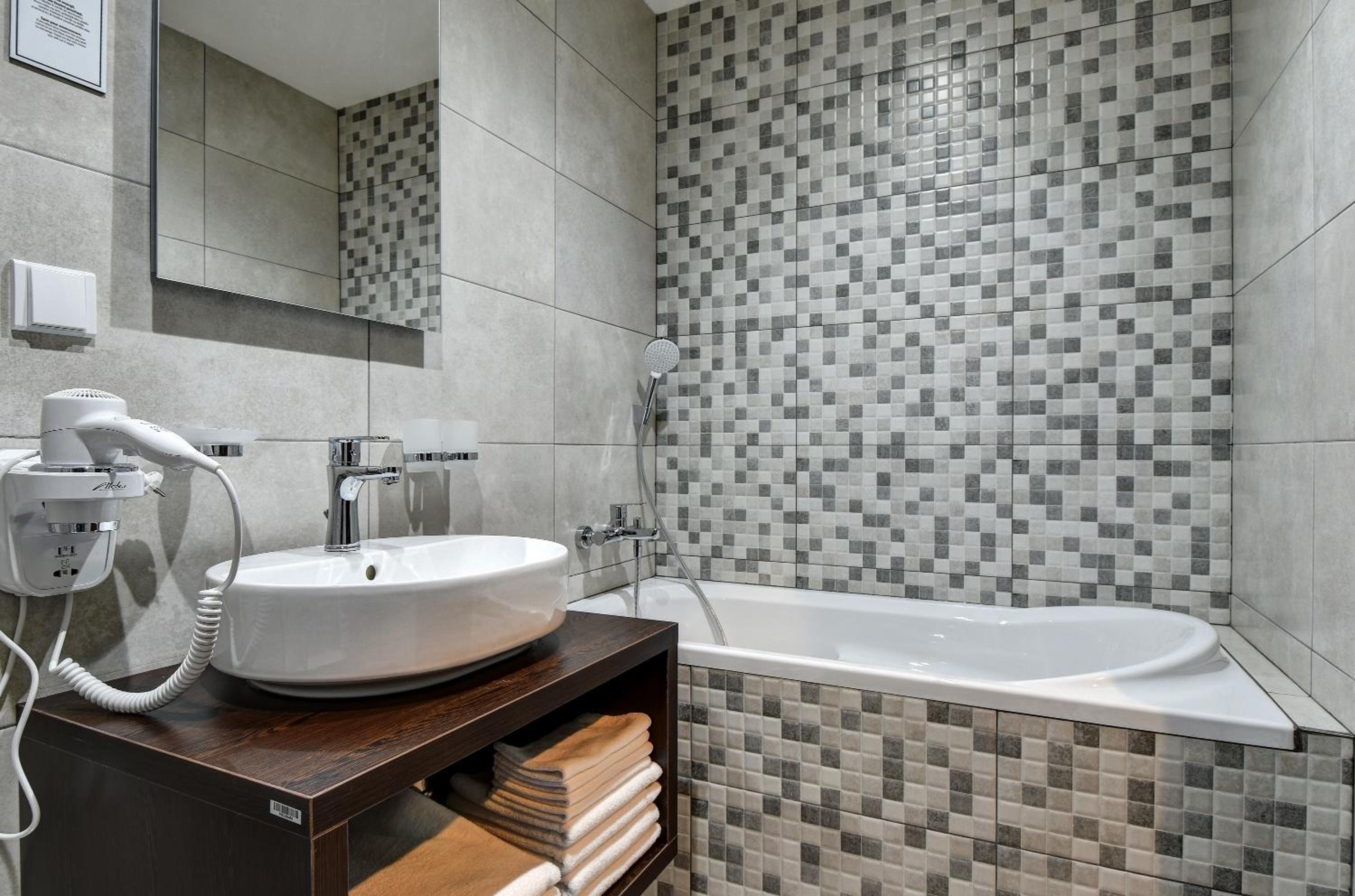 Two-Bedroom Suite with Wellness Access photo 3