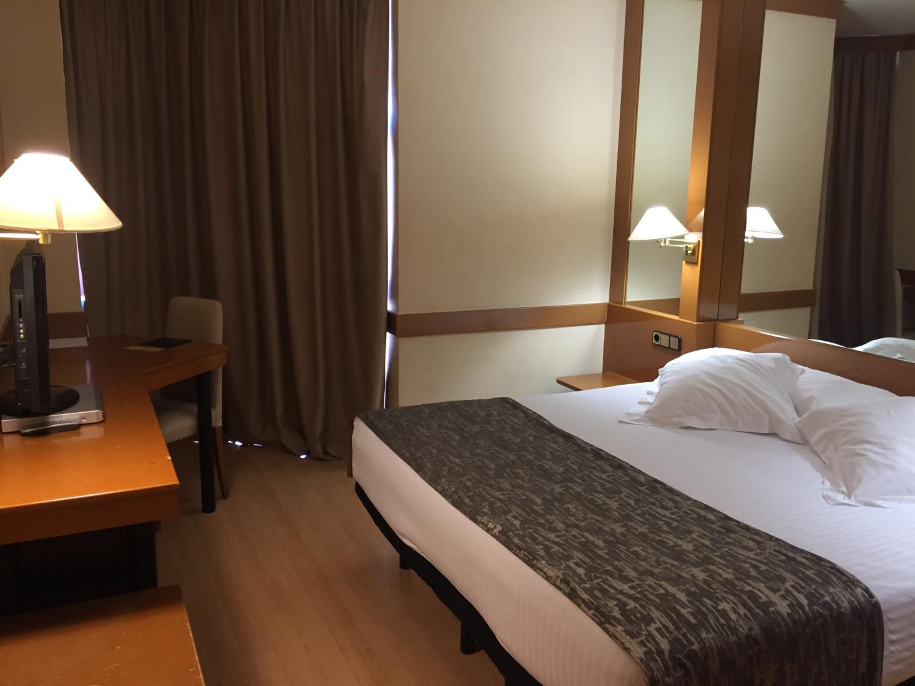 Double or Twin Room with parking included photo 2