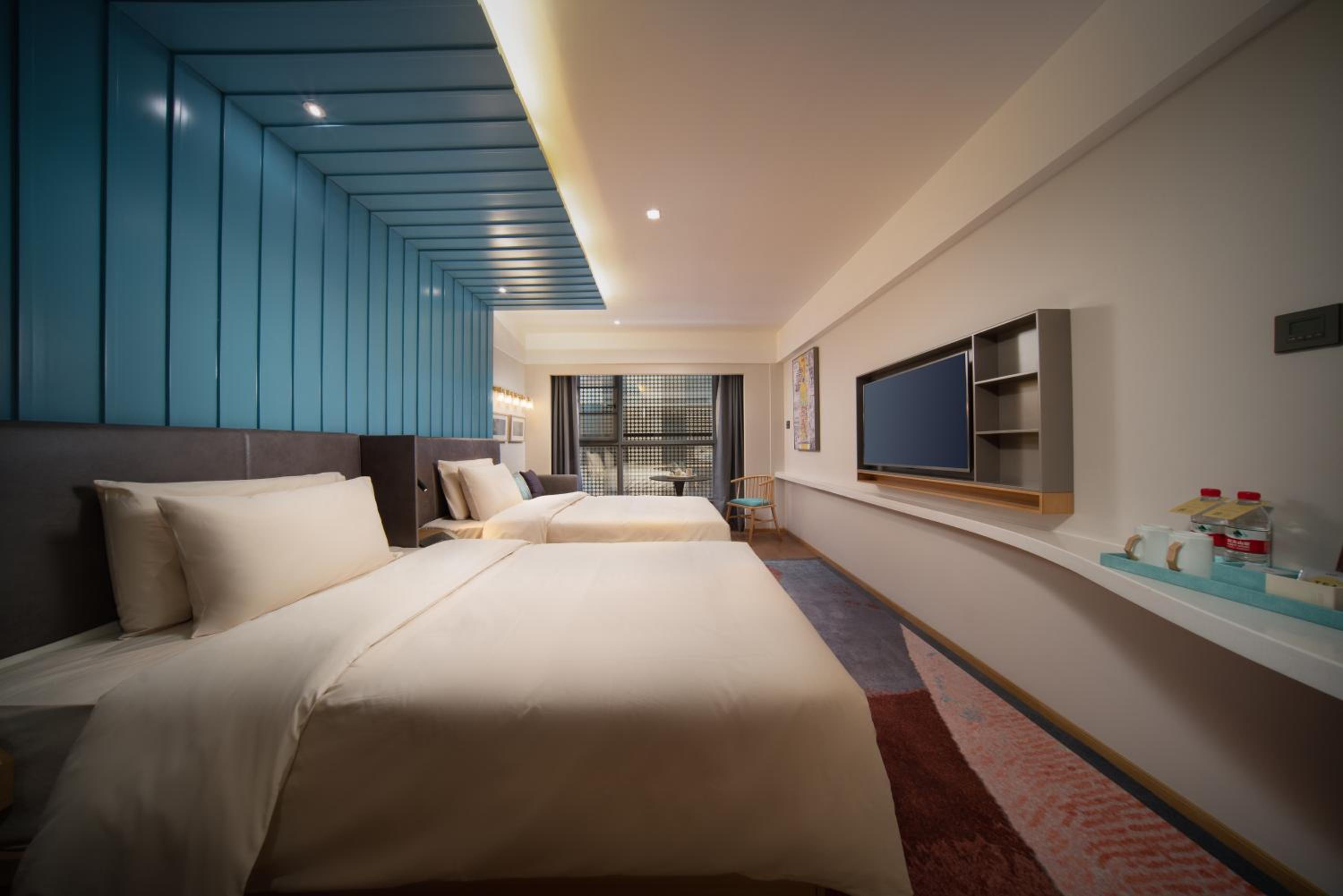 Deluxe Twin Room - Photo 2