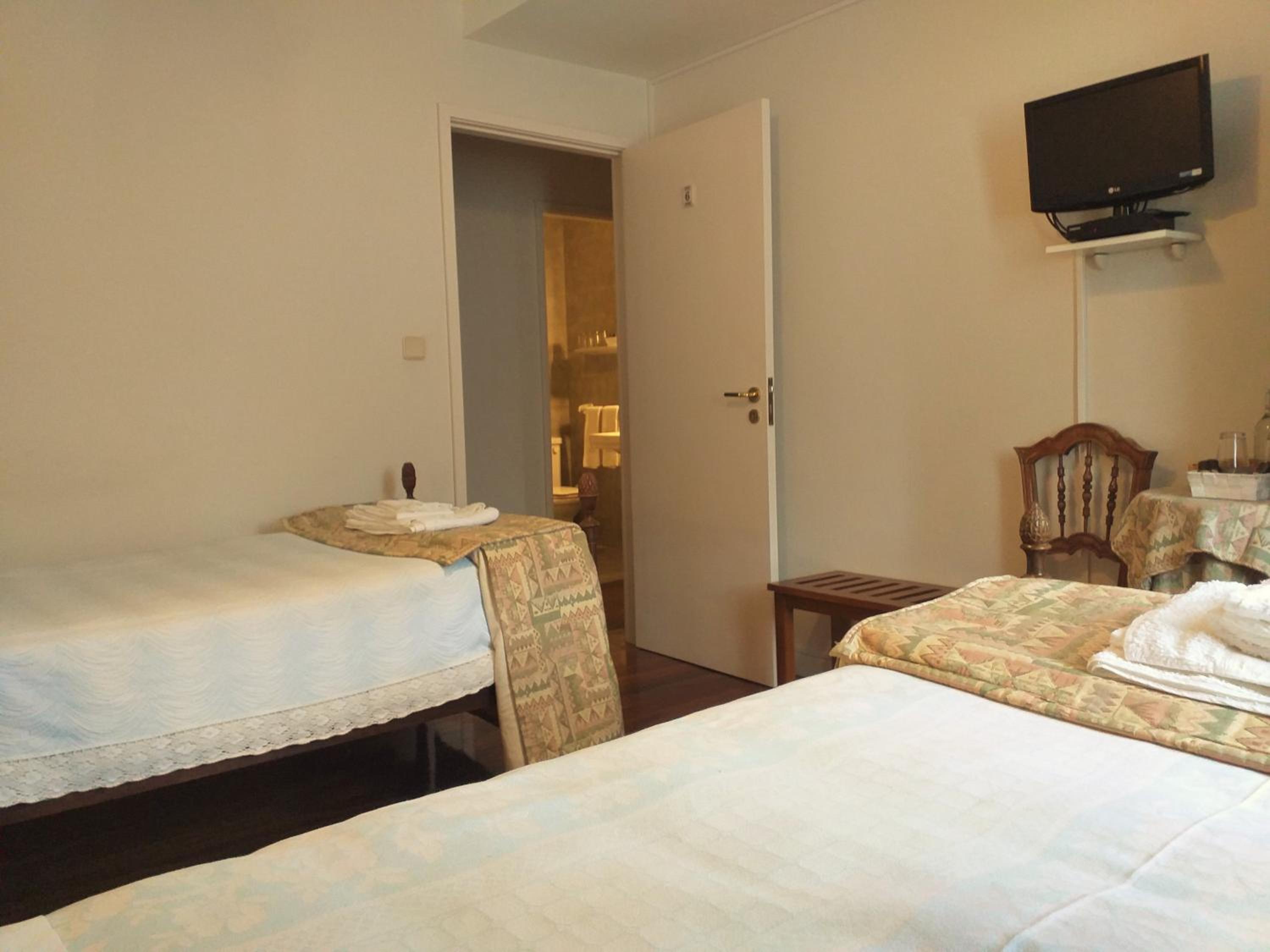 Family Room photo 3
