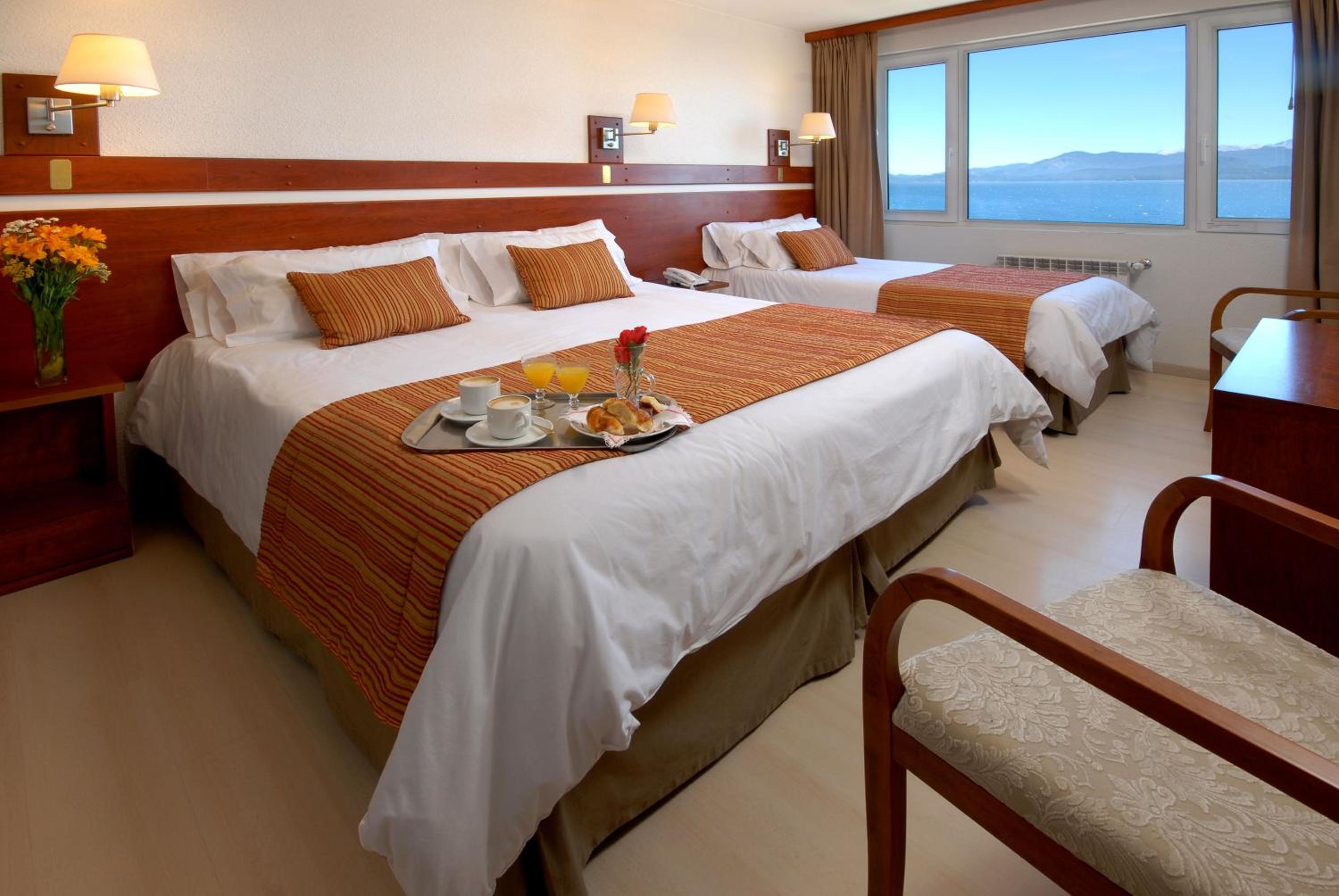 Triple Room with Lake View