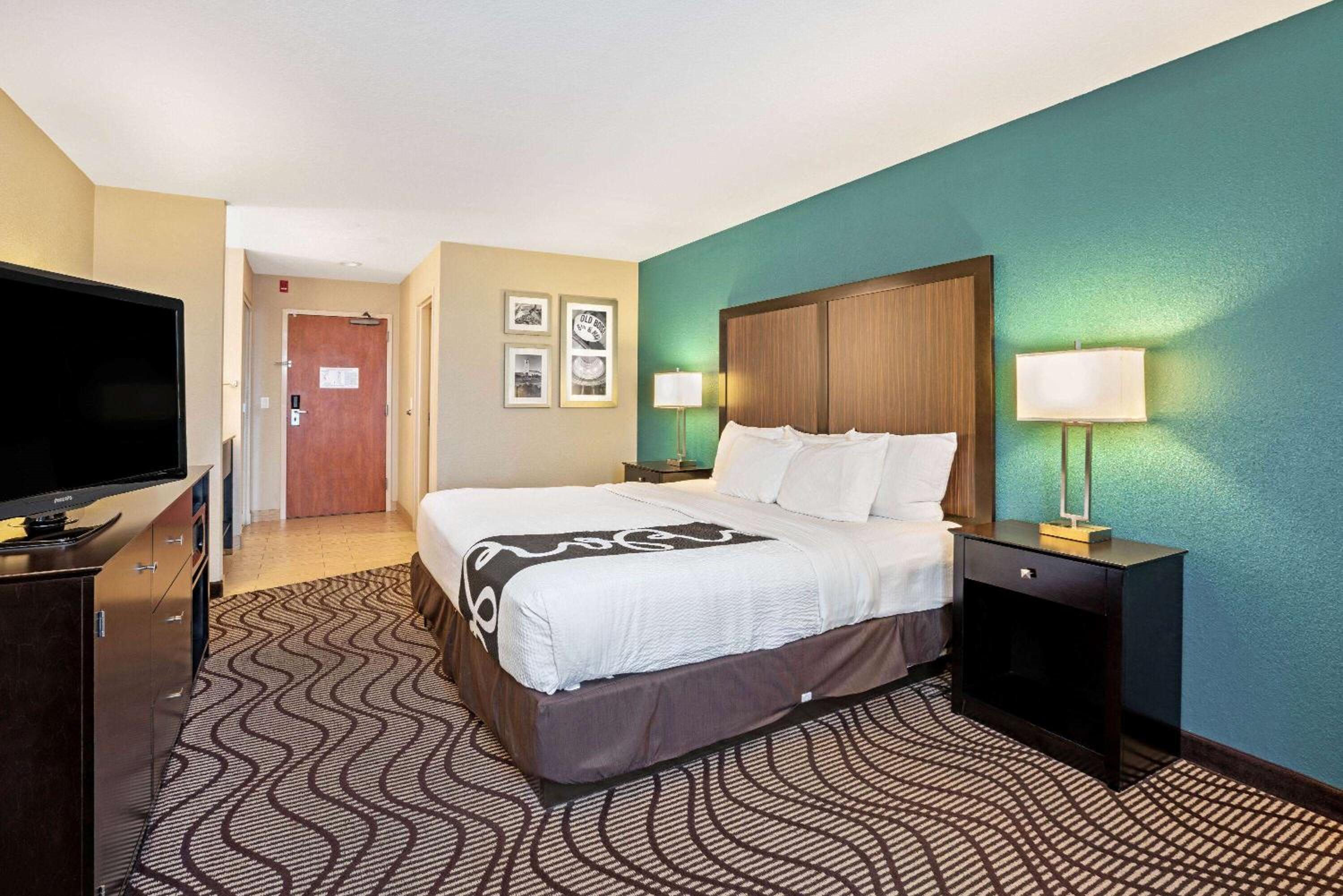 King Room - Mobility Access/Non-Smoking - Photo 2
