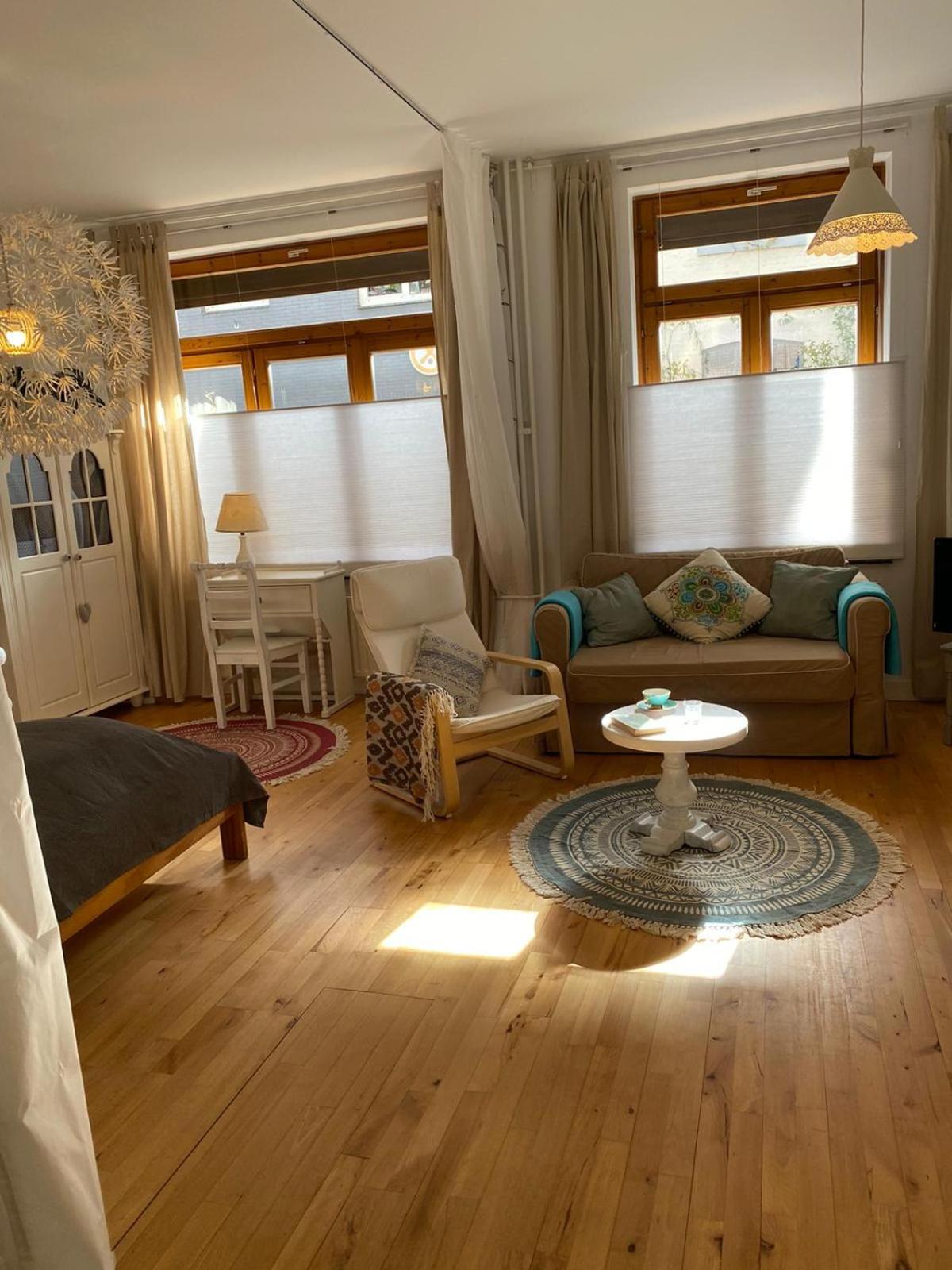 Studio with Terrace - Photo 1
