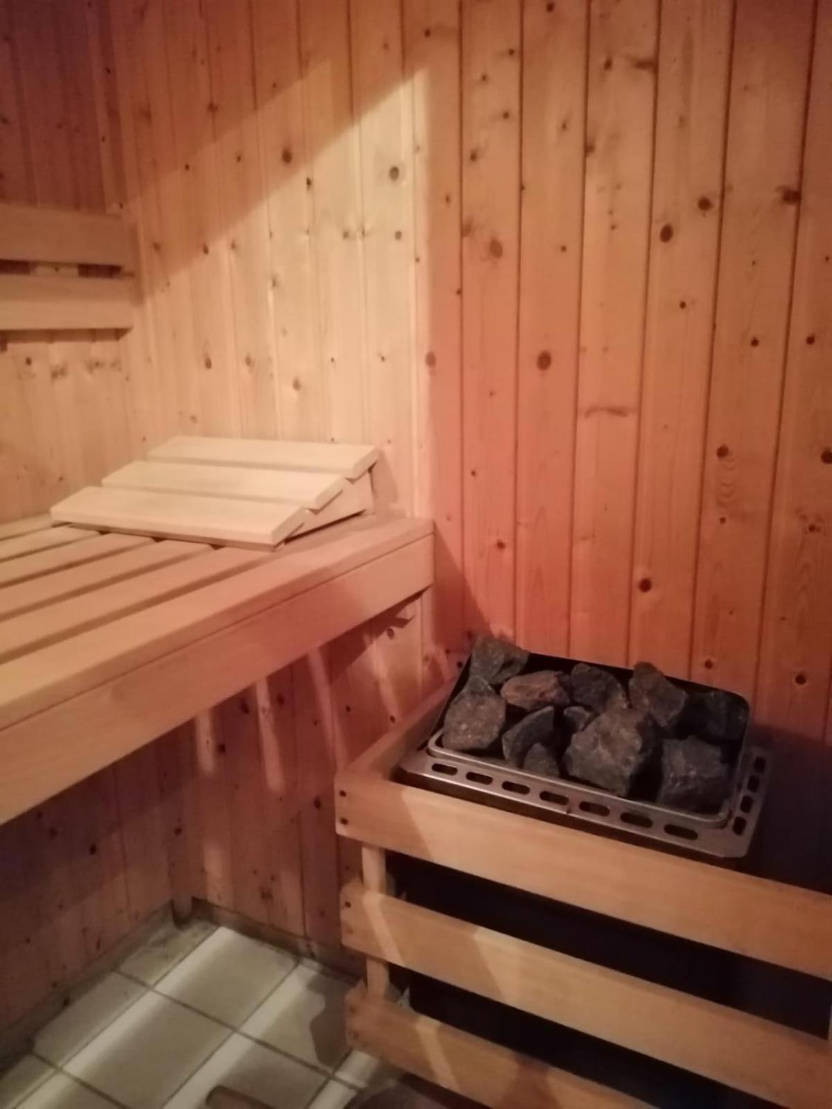 Studio with Terrace - Photo 35