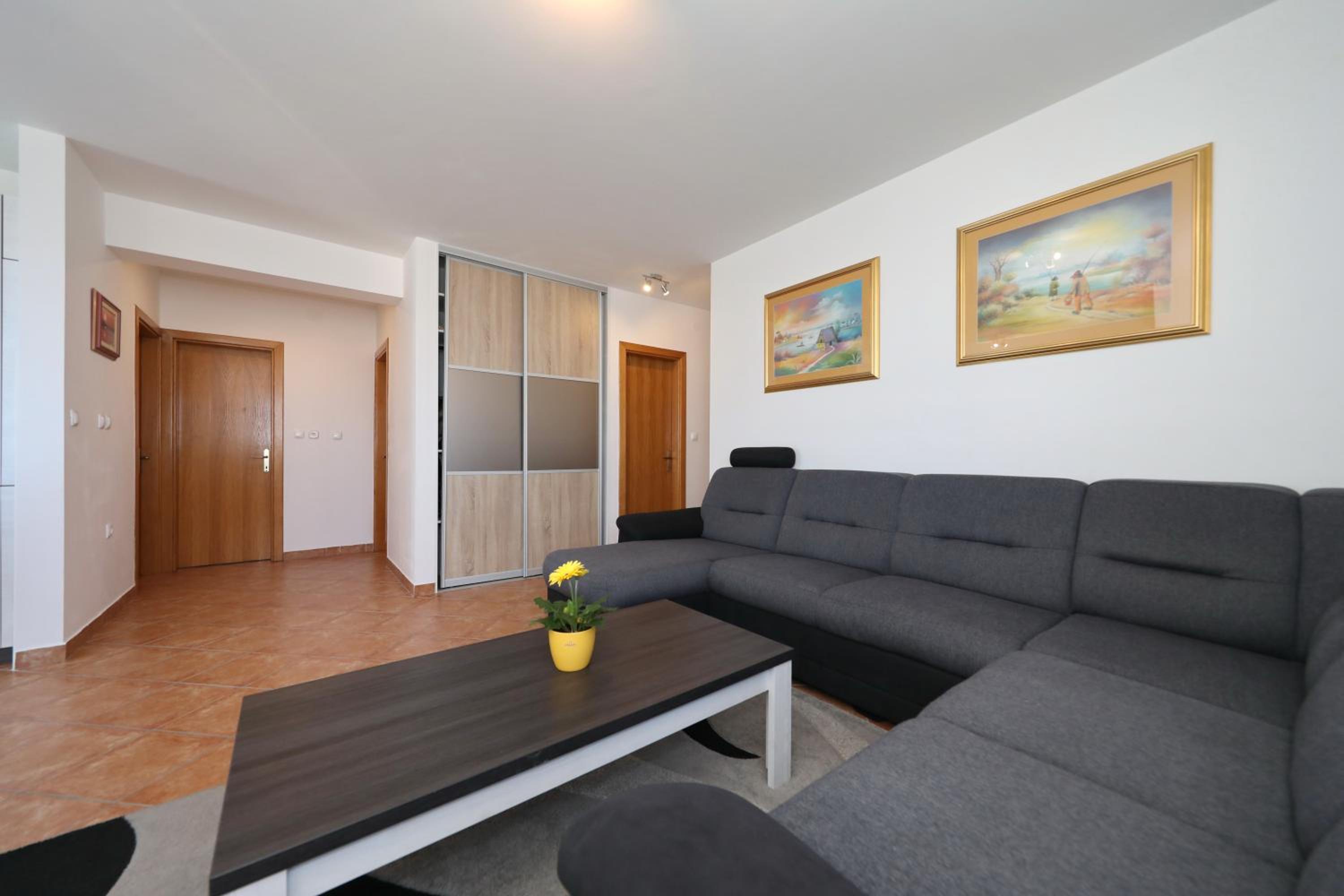 Apartment with Sea View
