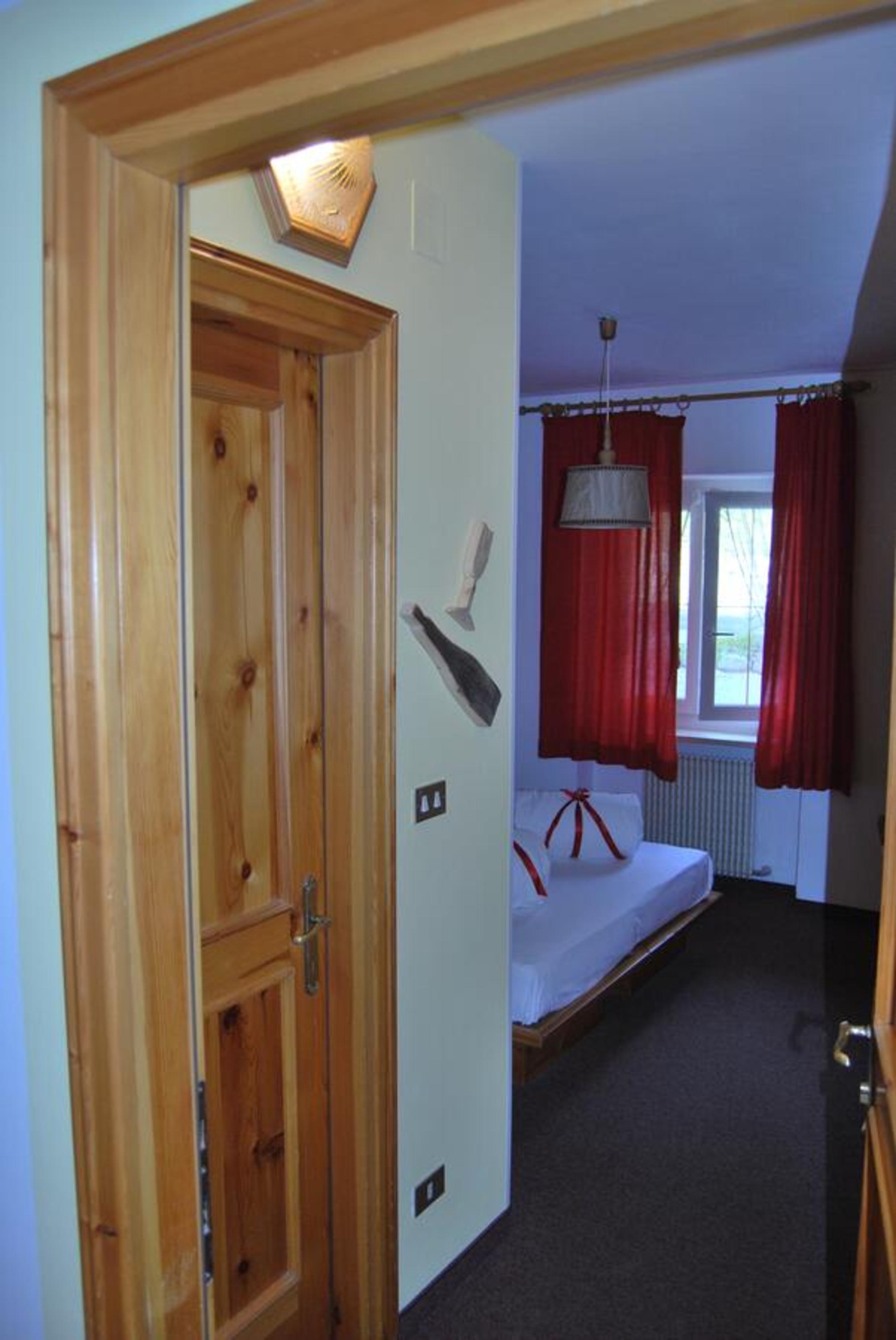Budget Double Room photo 1