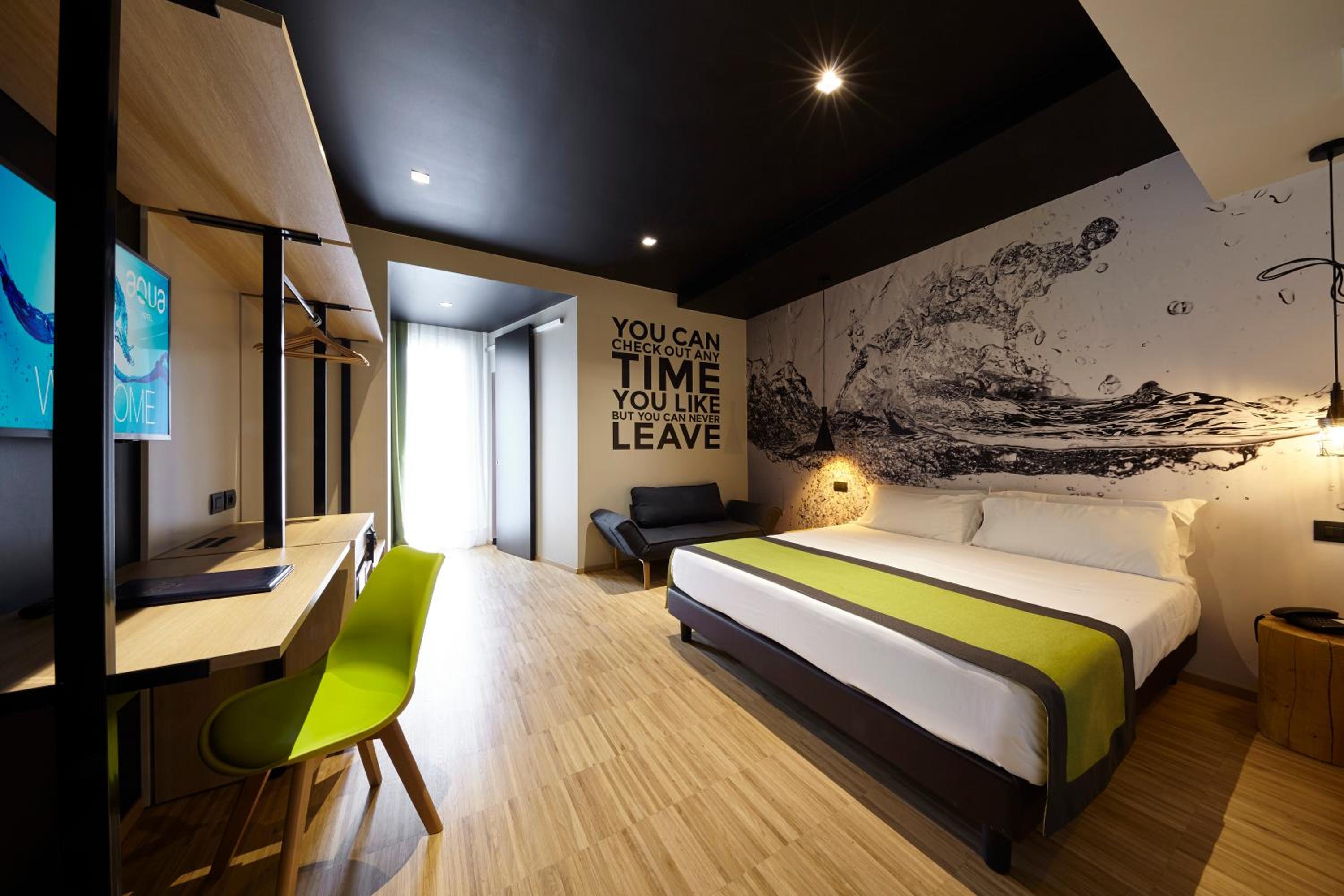 Superior Double or Twin Room photo 2