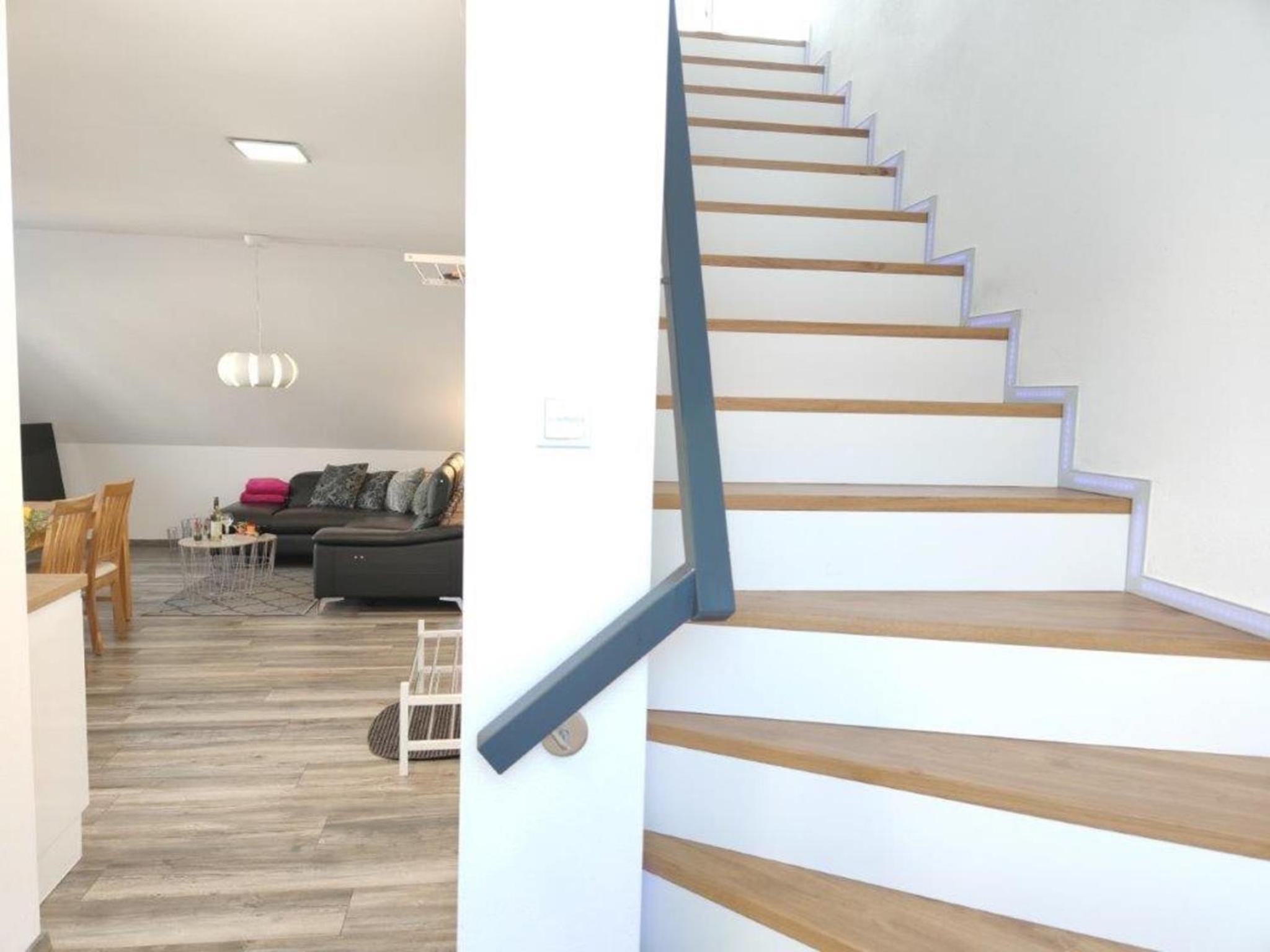 Apartment - Split Level photo 3