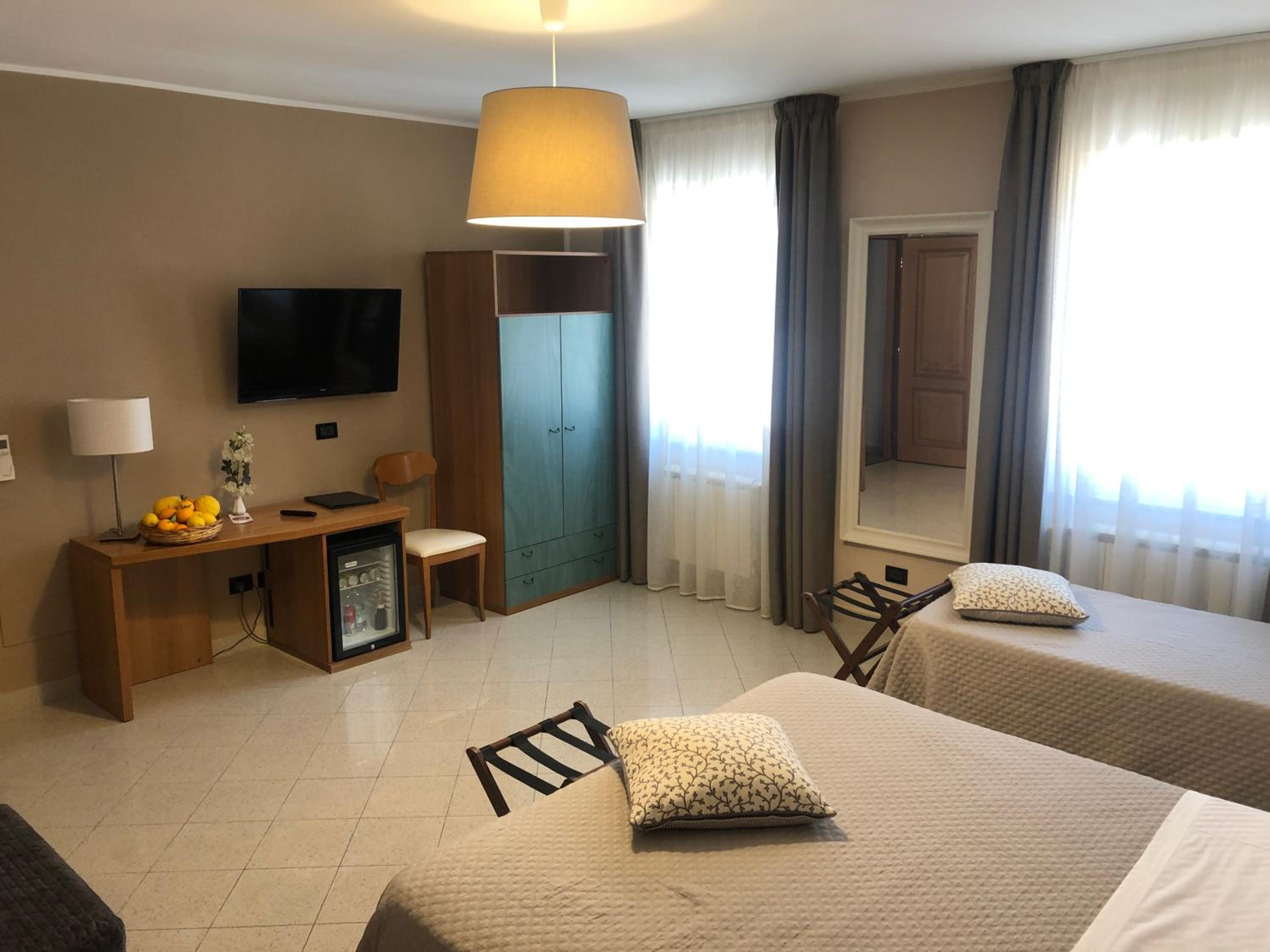 Triple Room - Photo 7