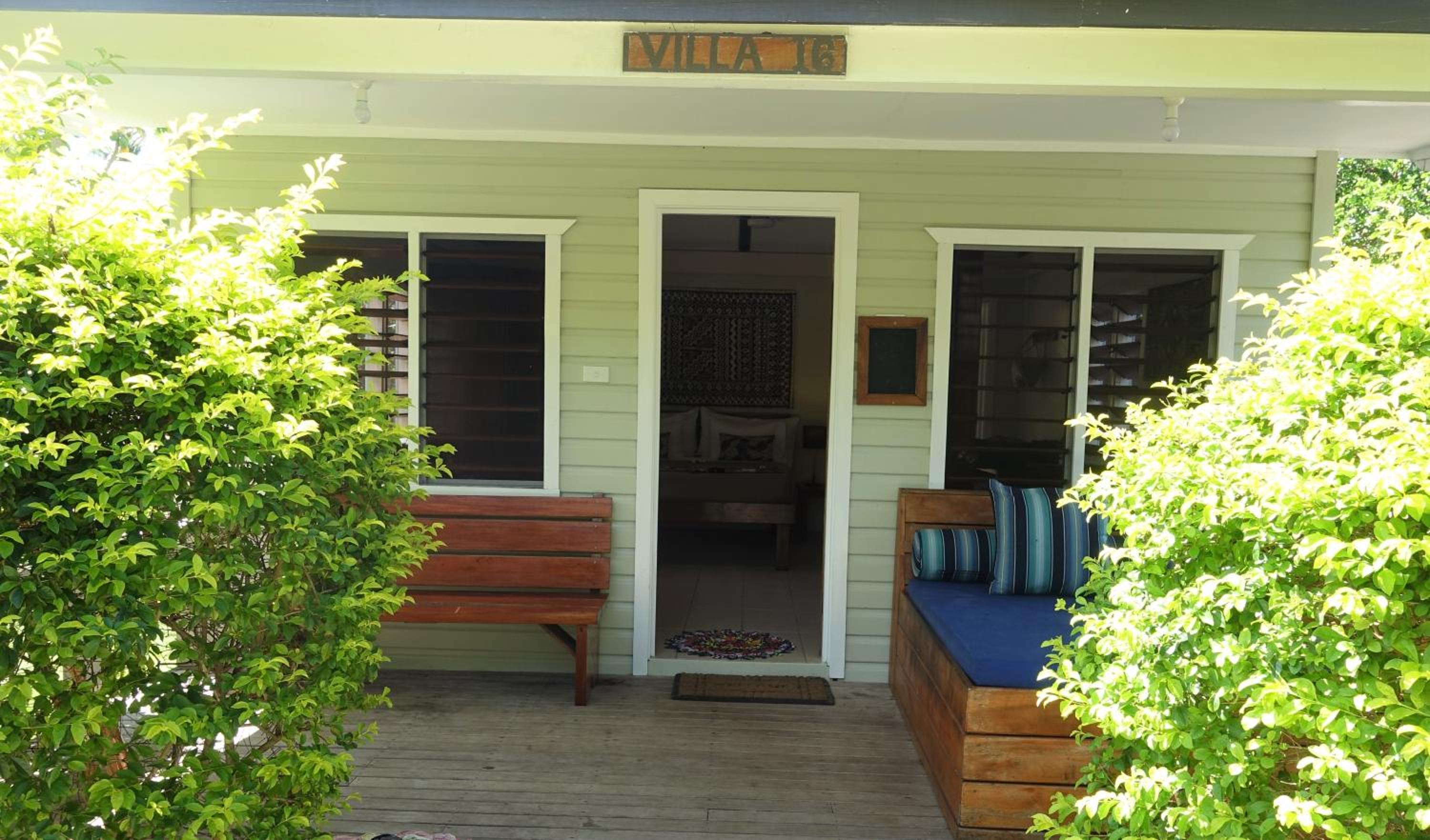 Villa with Garden View