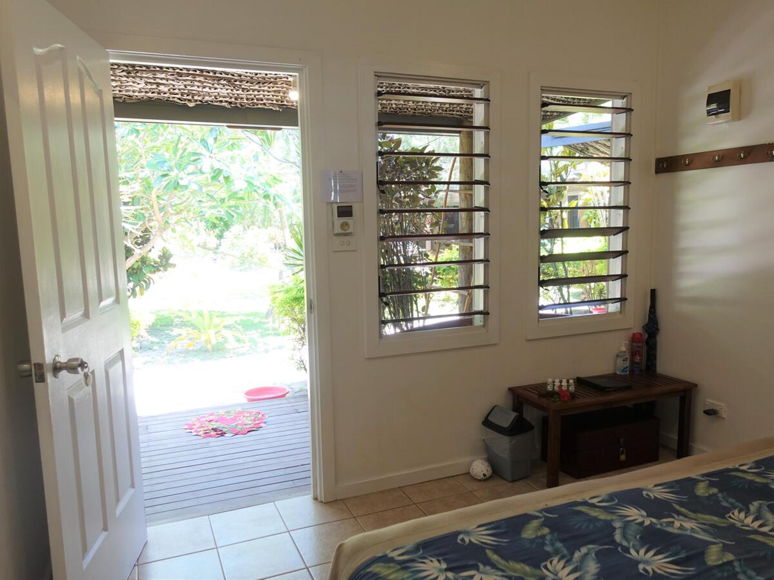 Budget Double Room with Shared Bathroom (Adults Only 18+ yrs) photo 2
