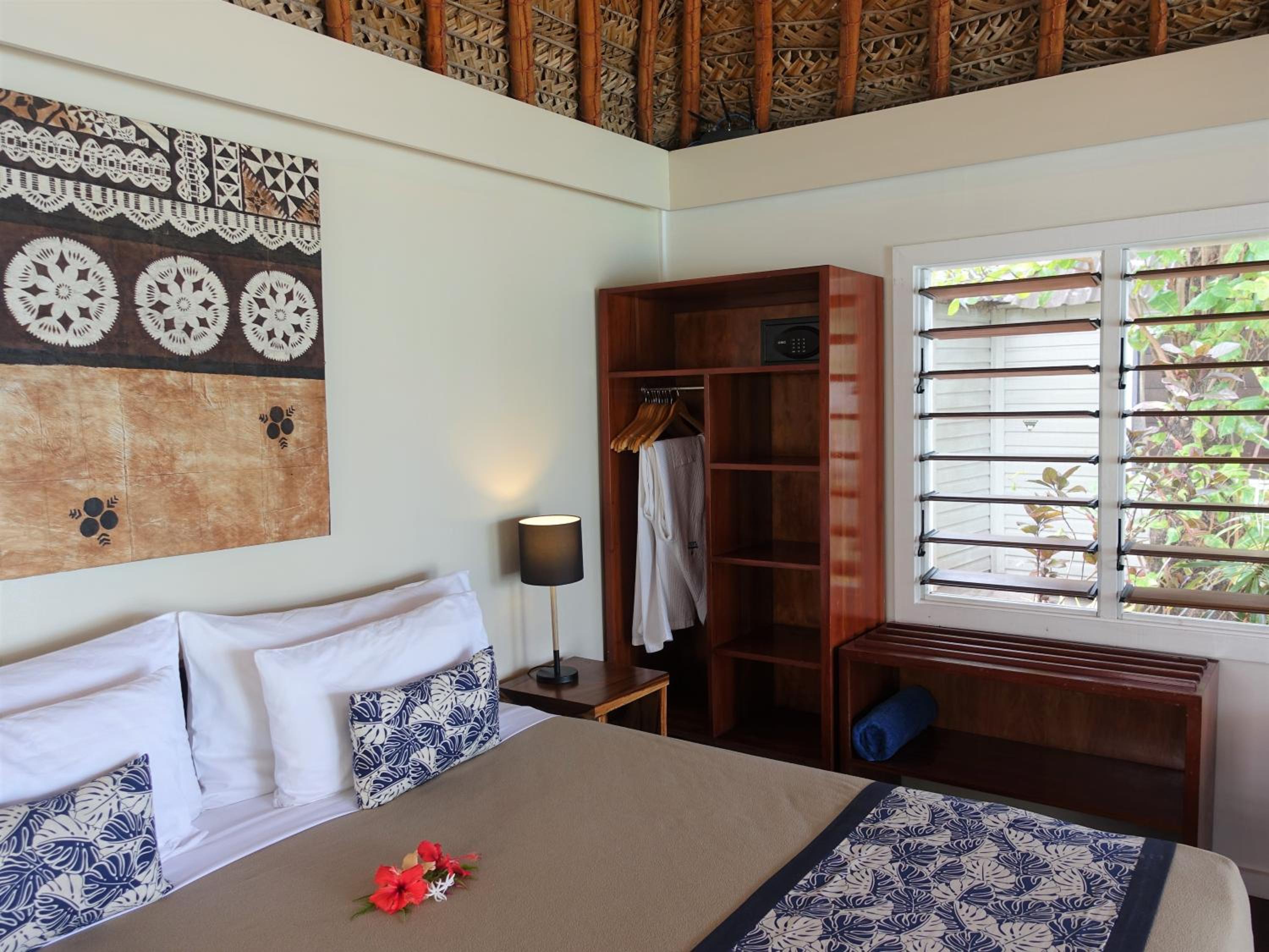 Family Room with Sea View photo 2