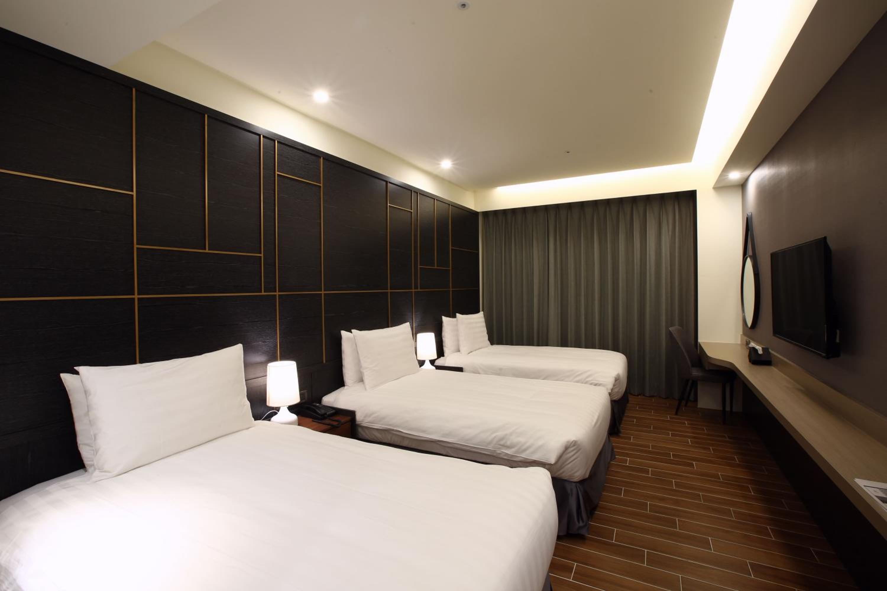 Classic Triple Room photo 1