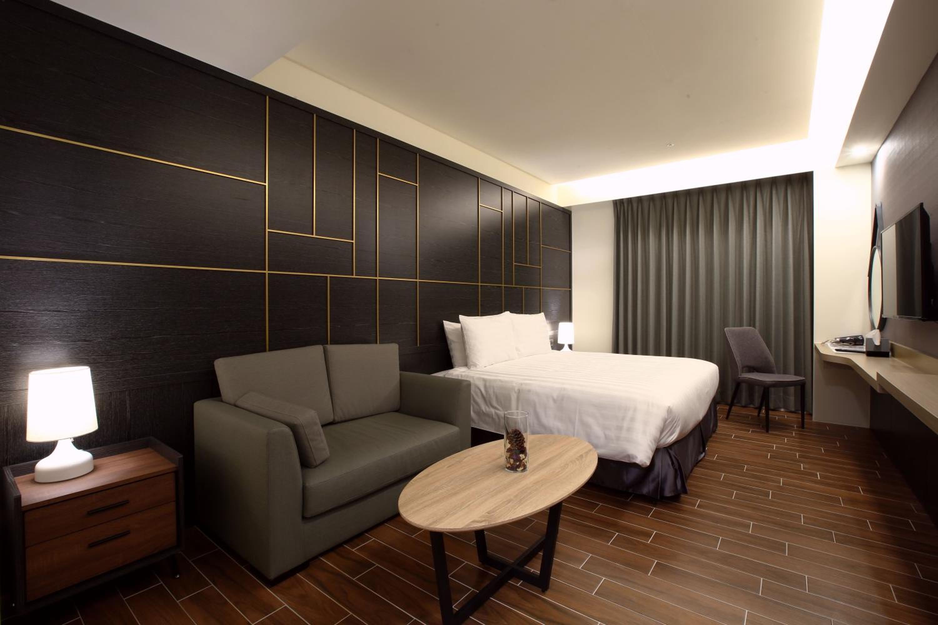 Deluxe Suite photo 1