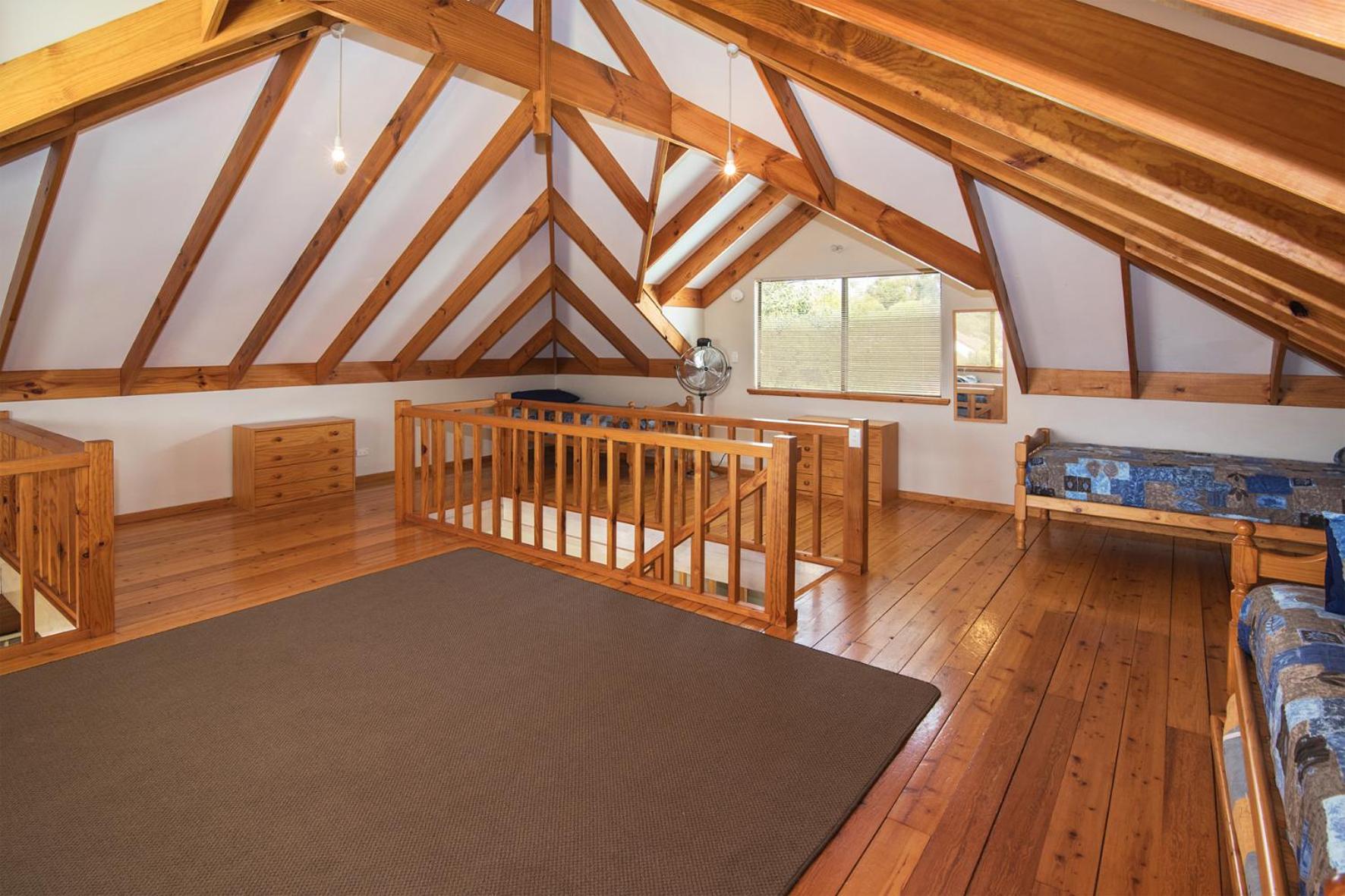 Three-Bedroom House - Sheets Not Included photo 1