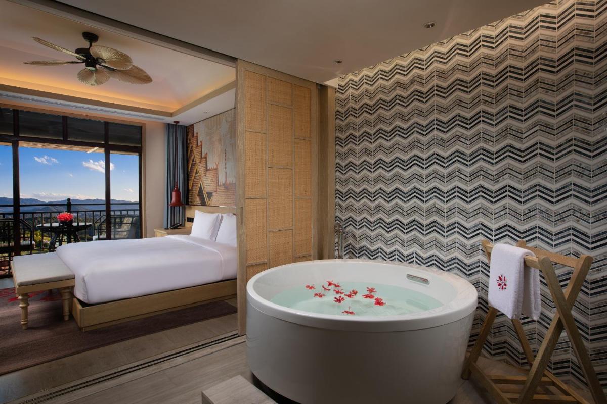 Executive Suite photo 3