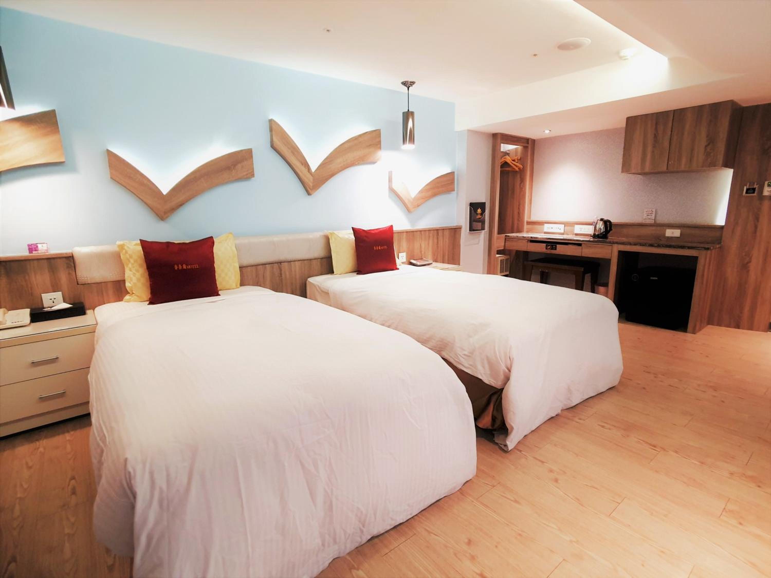Business Double or Twin Room - Photo 1