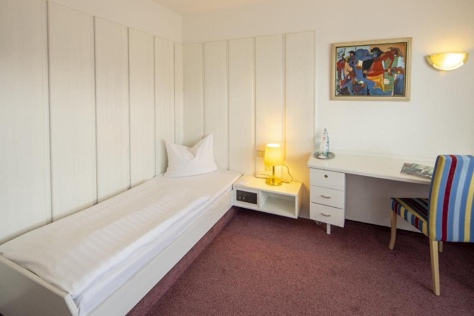 Classic Single Room photo 2
