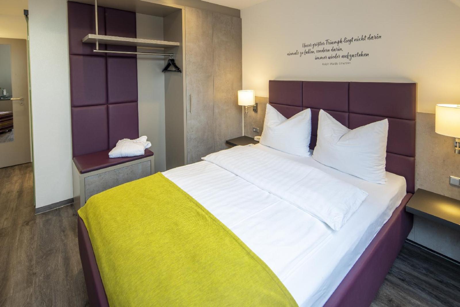 Business Double Room - Photo 1