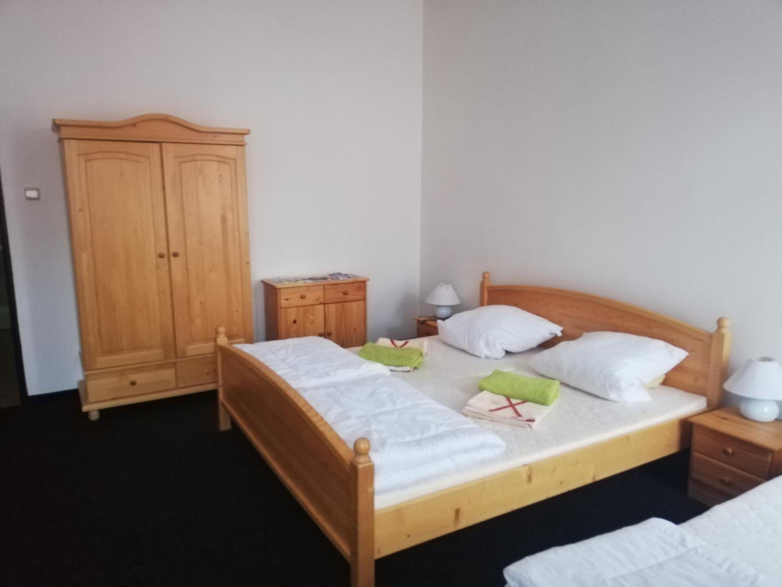 Two-Bedroom Suite - Photo 6