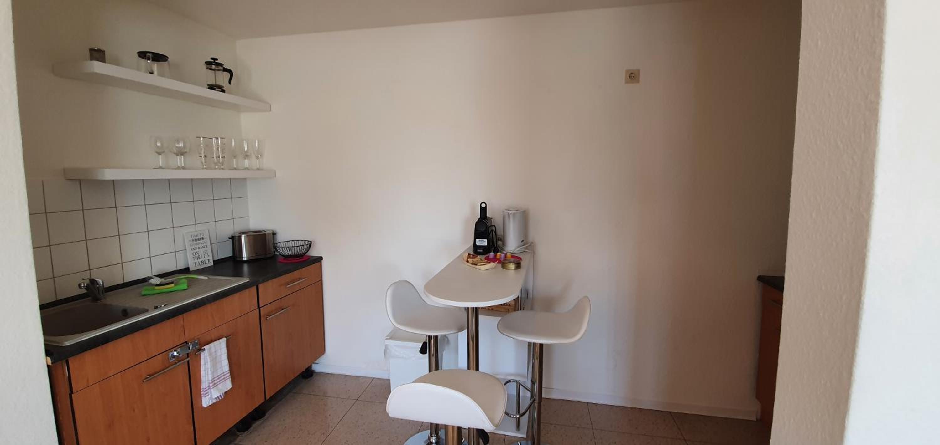 Apartment photo 2