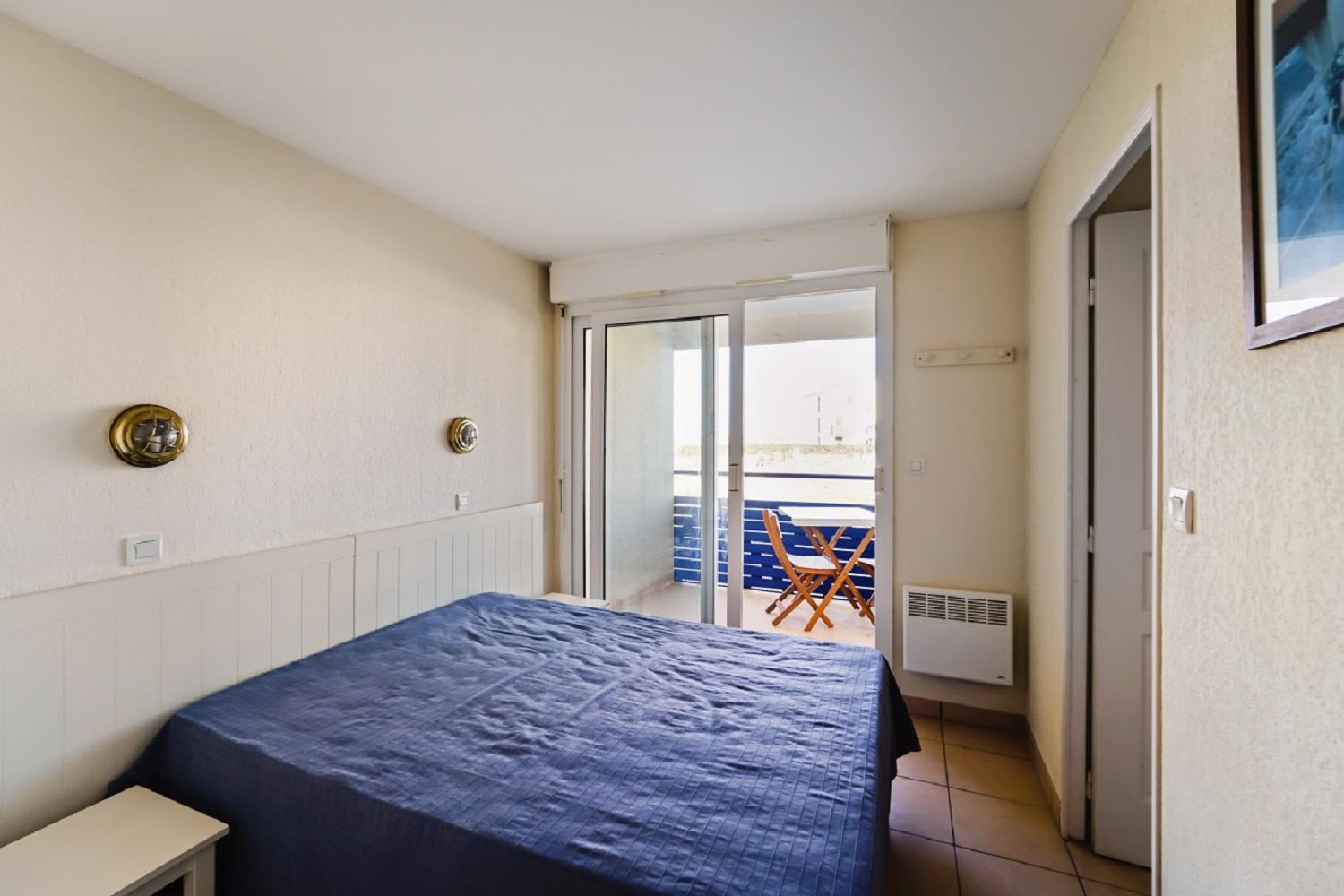 Select Two-Bedroom Apartment (6 People) photo 3