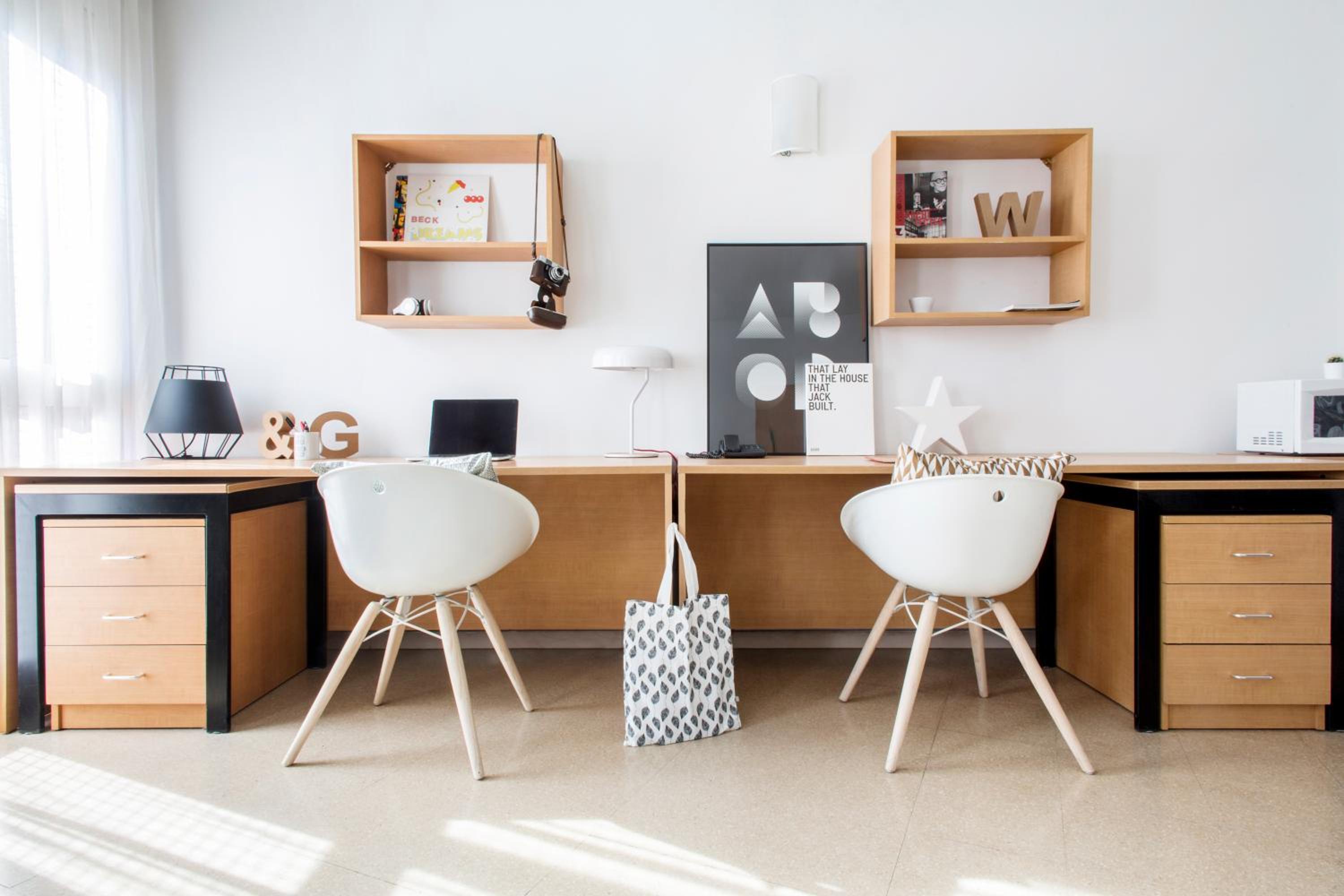 Standard Studio - Photo 3
