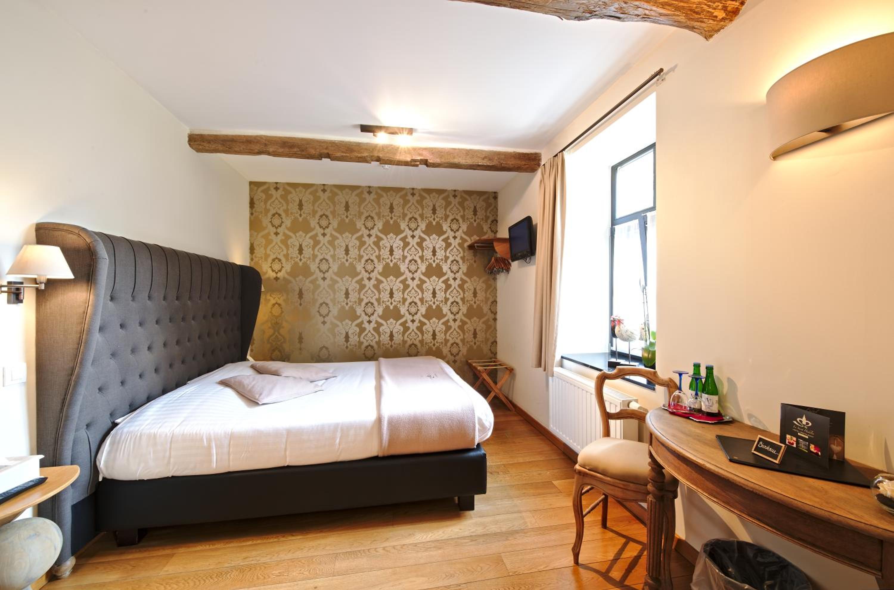 Standard Double Room - Photo 1