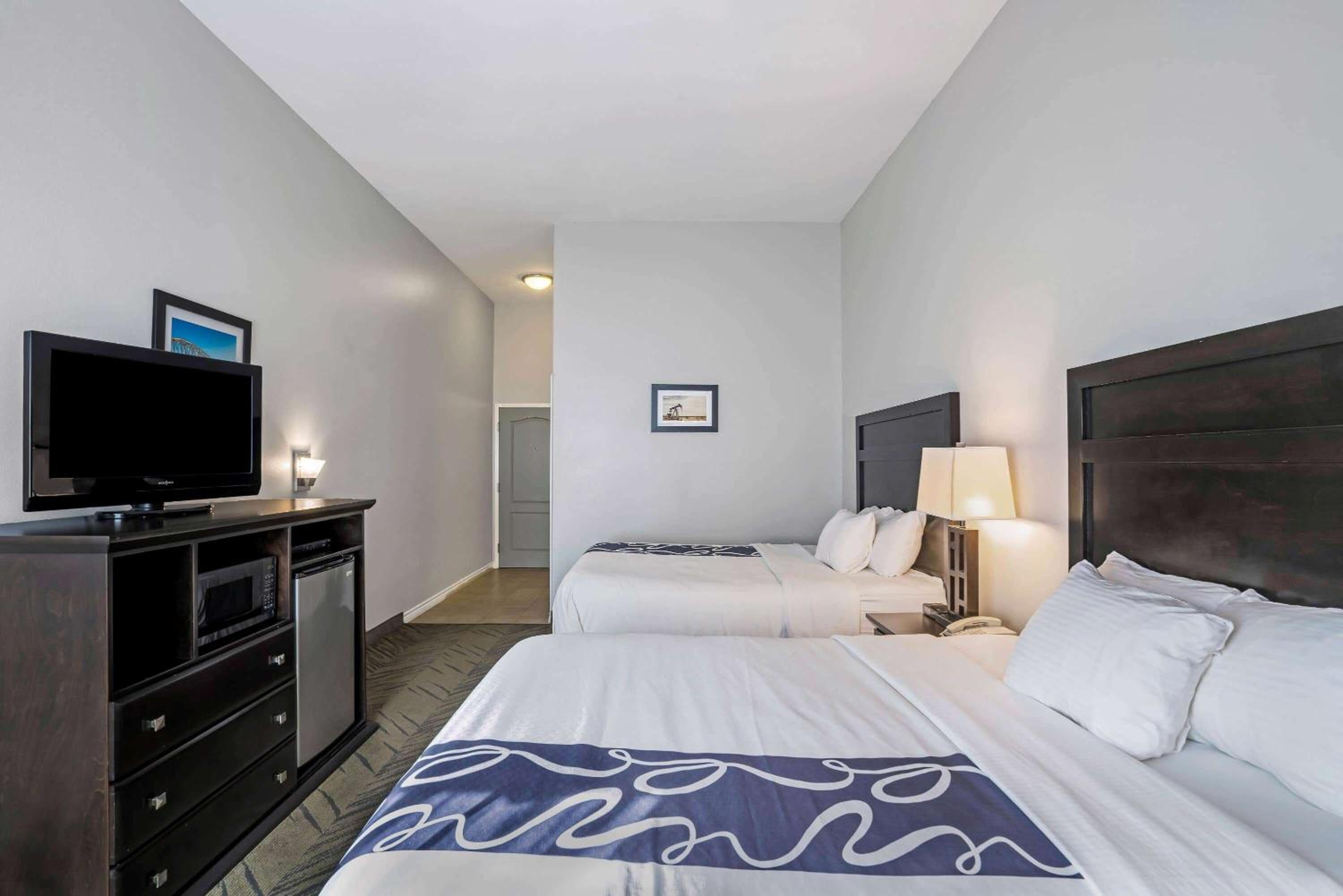 Queen Room - Photo 1