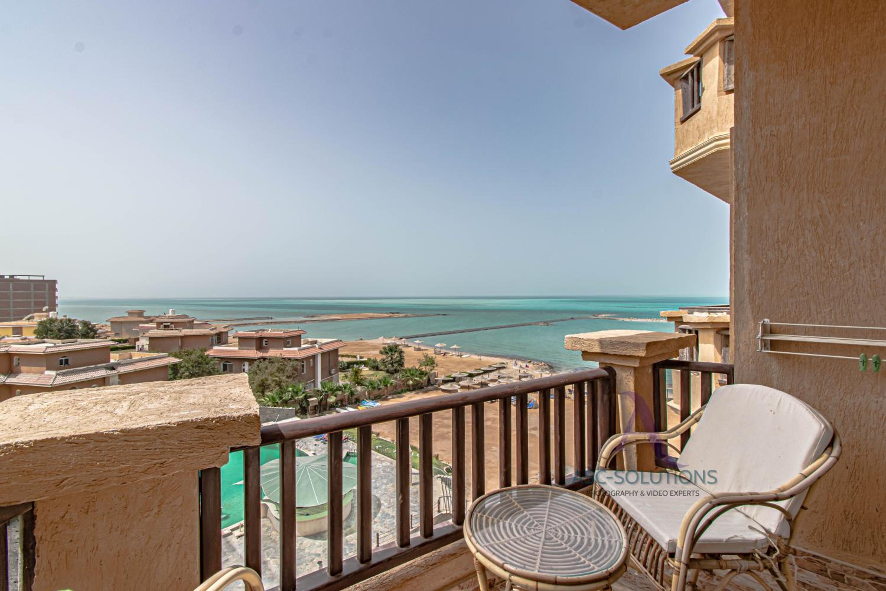 Studio with Sea View - Photo 22