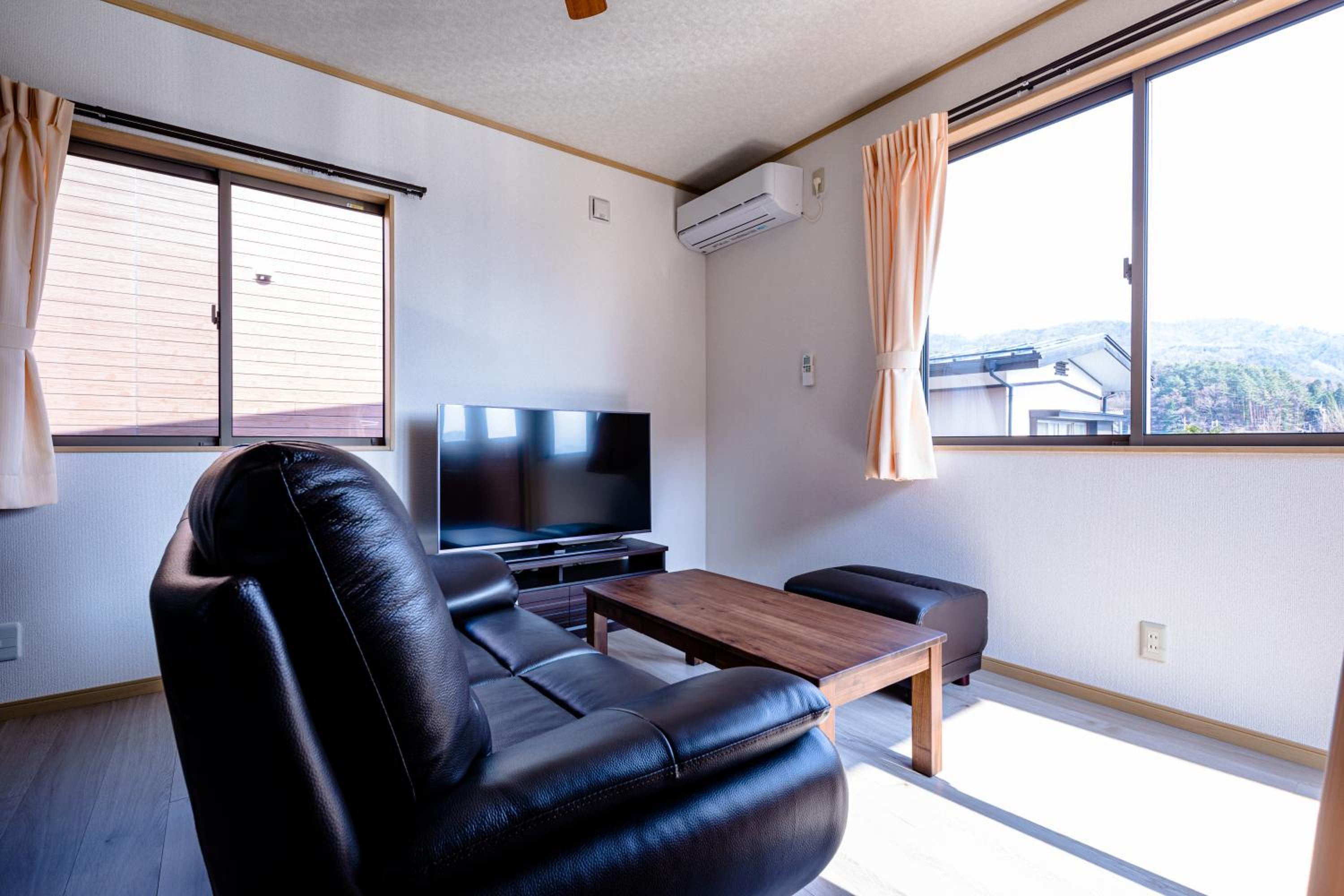 Two-Bedroom Villa - Photo 23