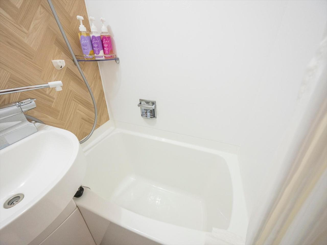 Single Room - Non-Smoking - Photo 5