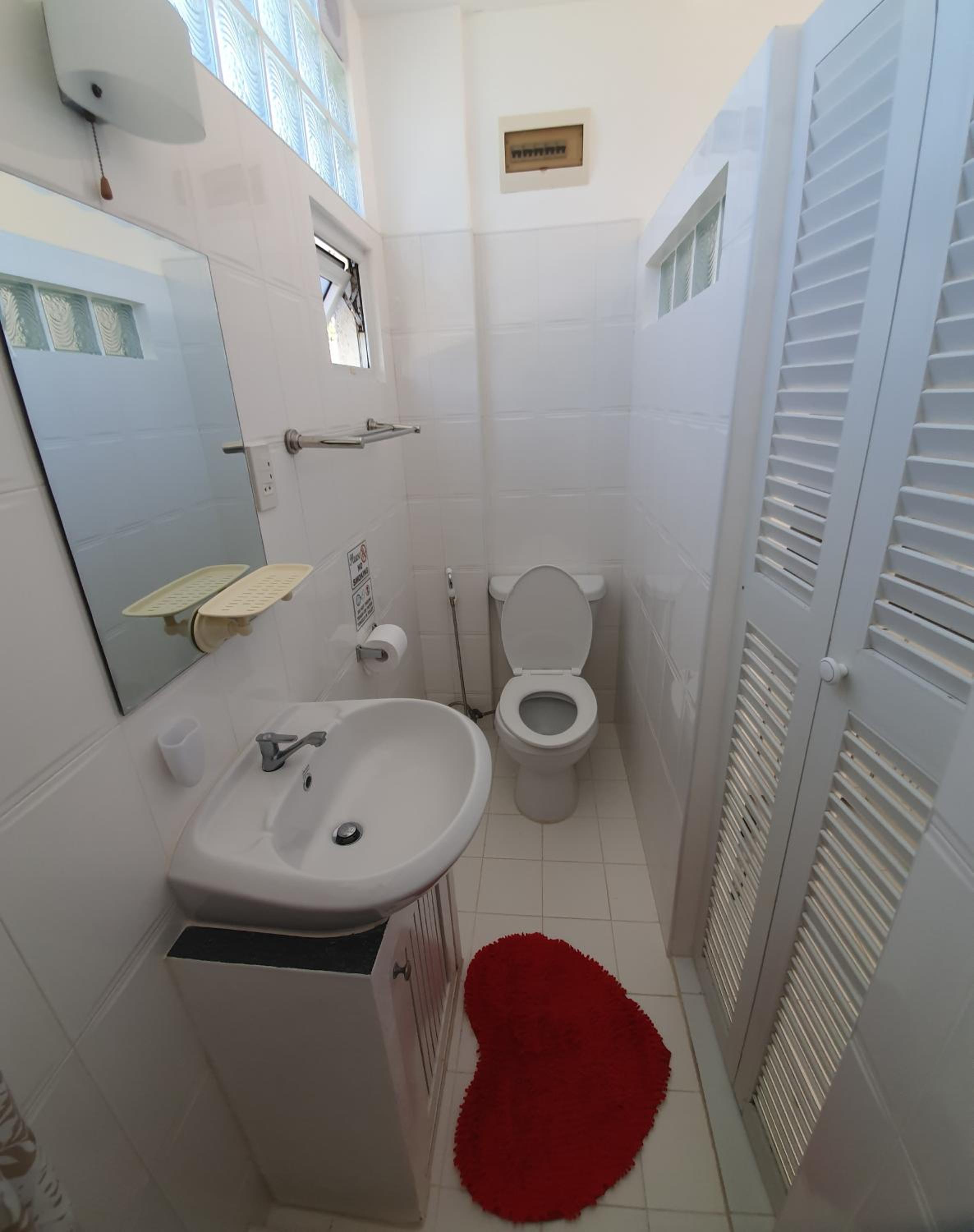 Standard Queen with Kitchen - Photo 5