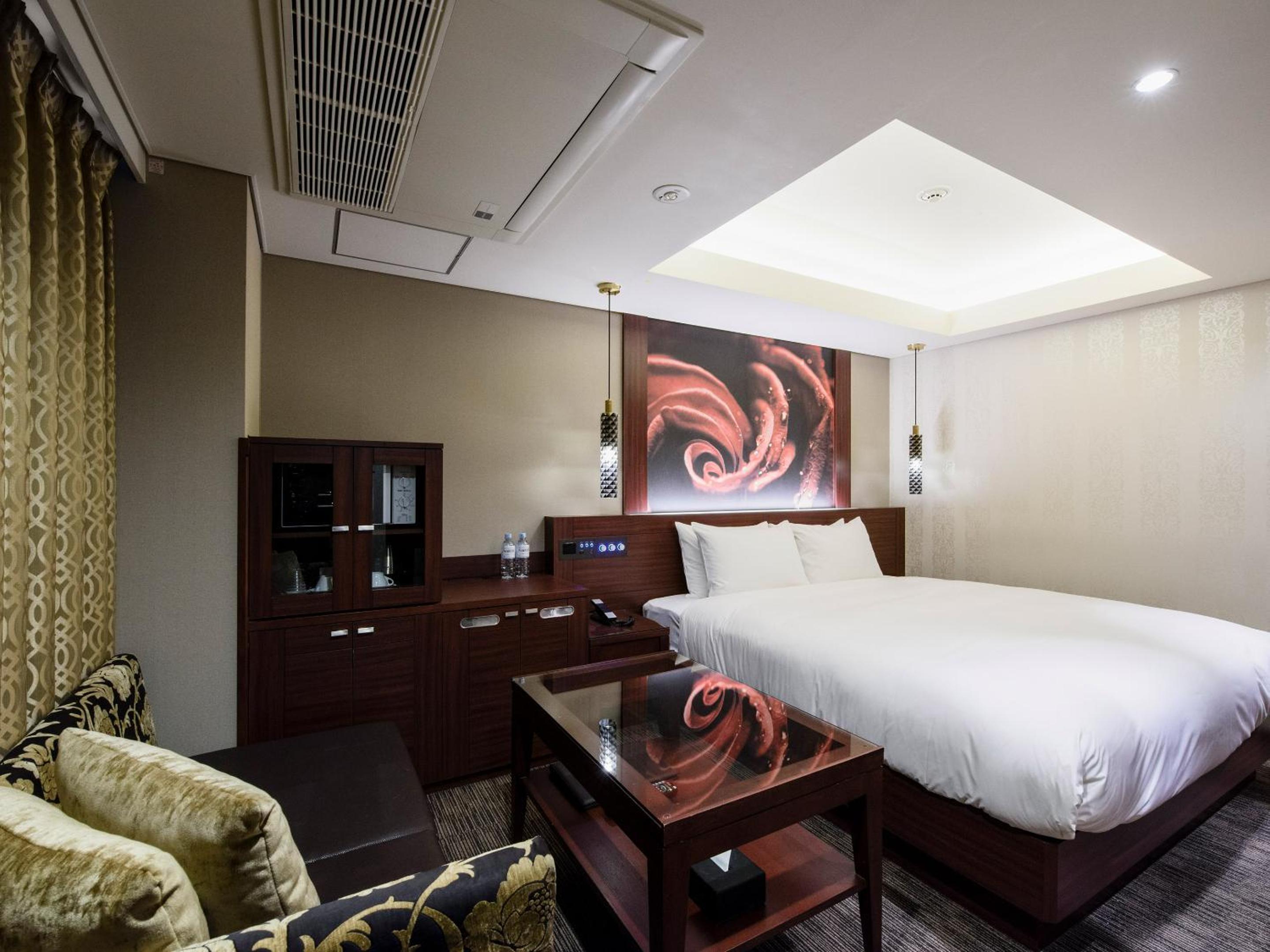 Deluxe Double Room - Smoking photo 1