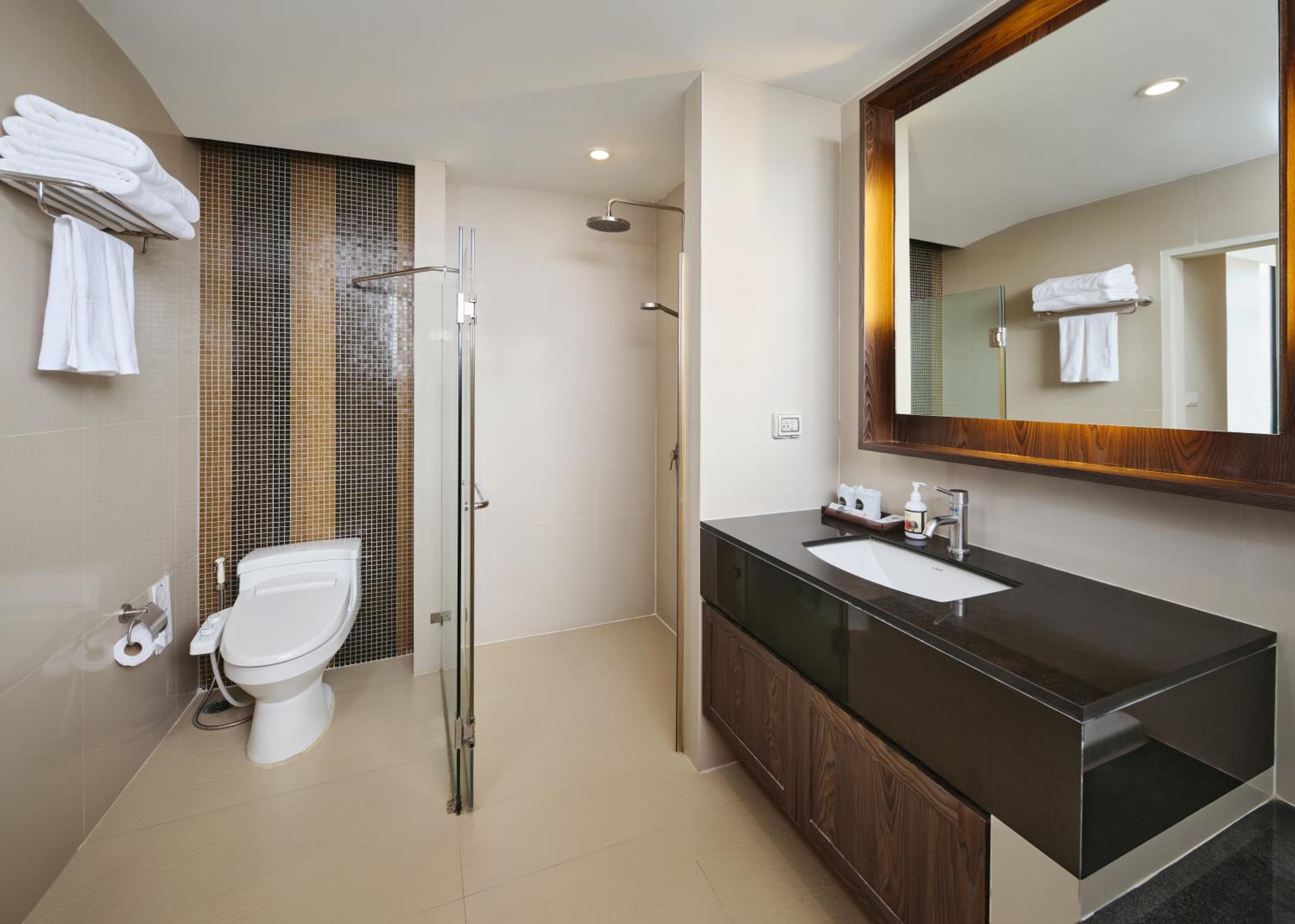 Family Two-Bedroom Suite - Photo 2