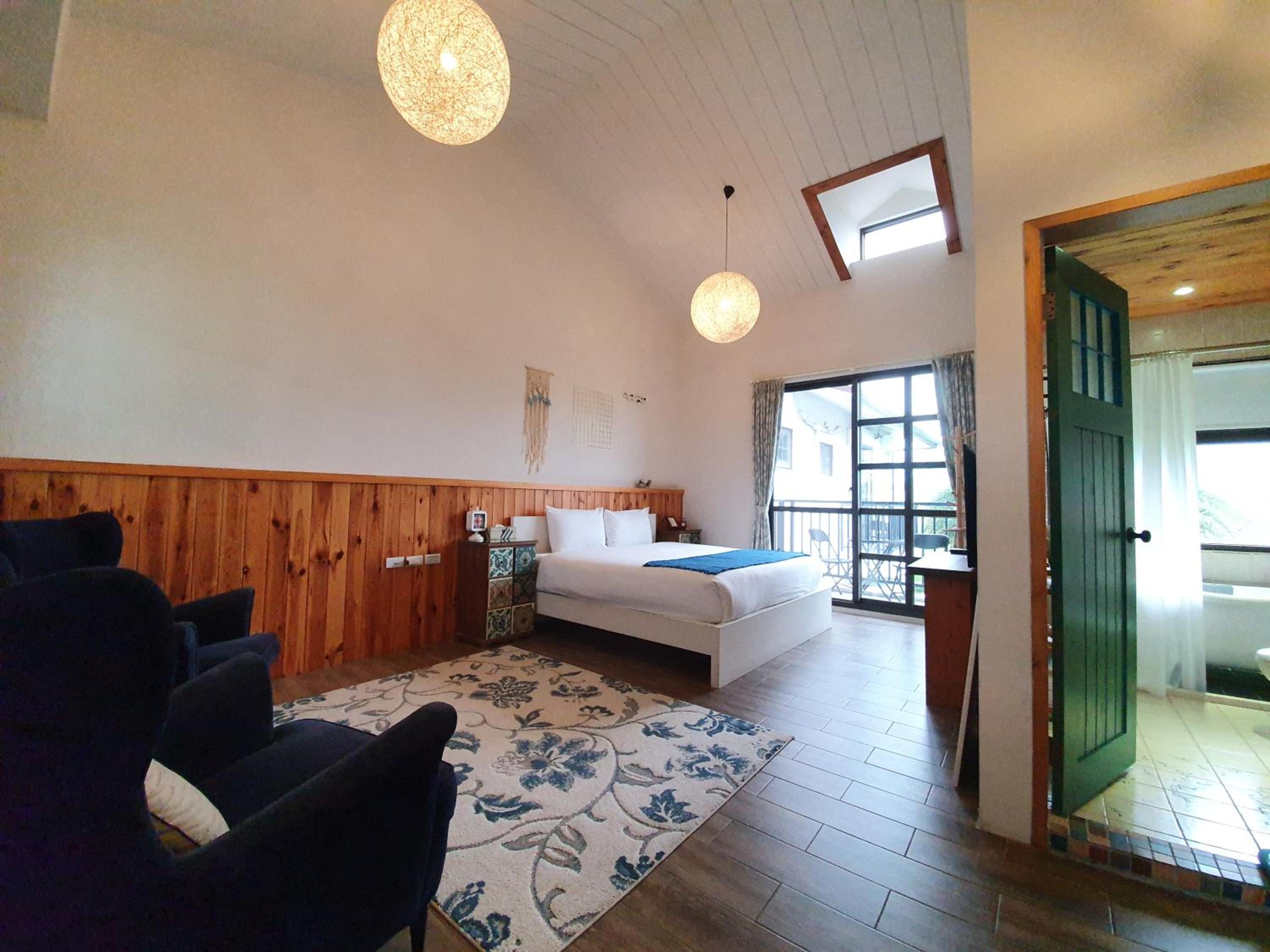 Double Room - Photo 2