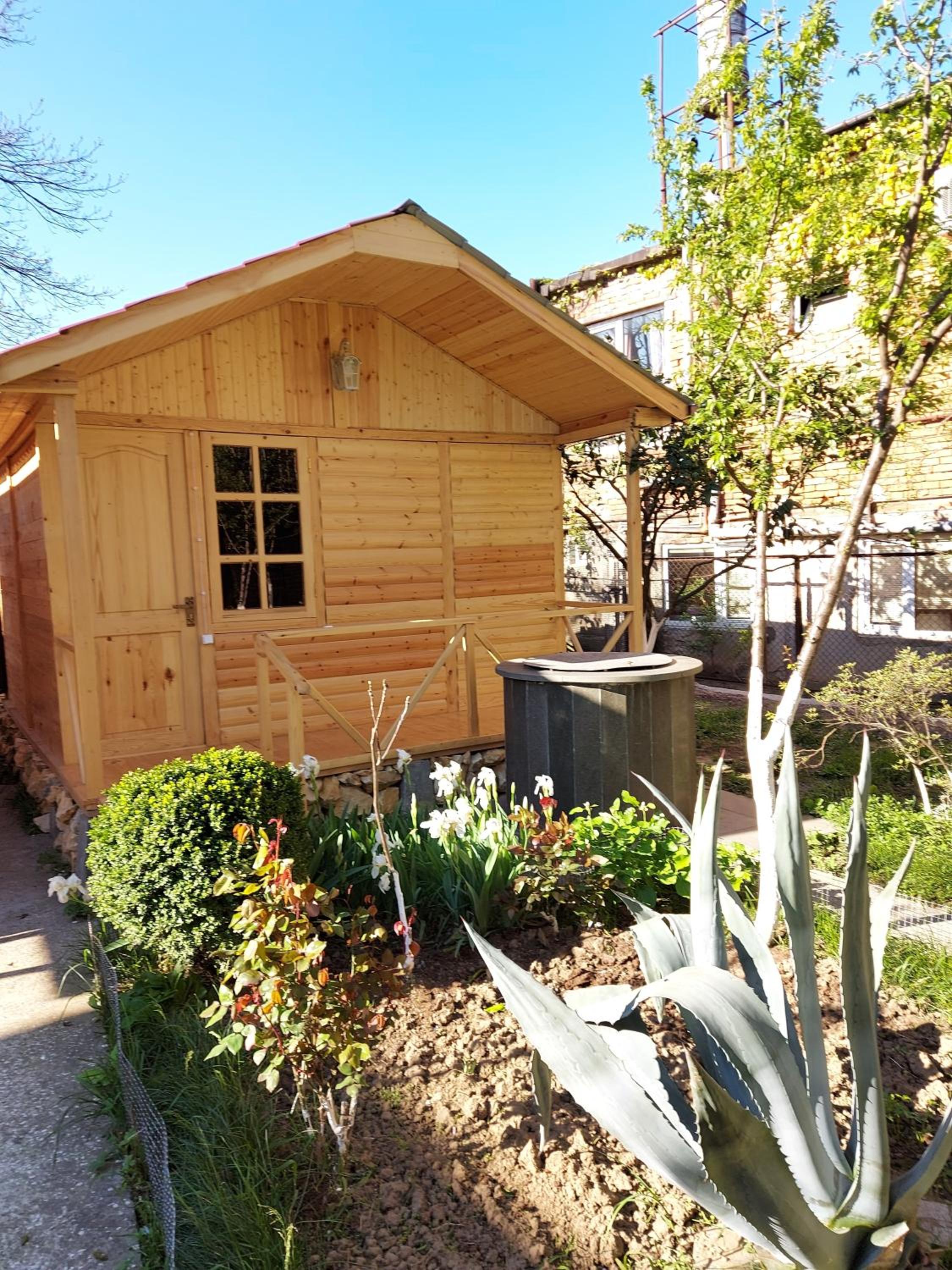 One-Bedroom House photo 2