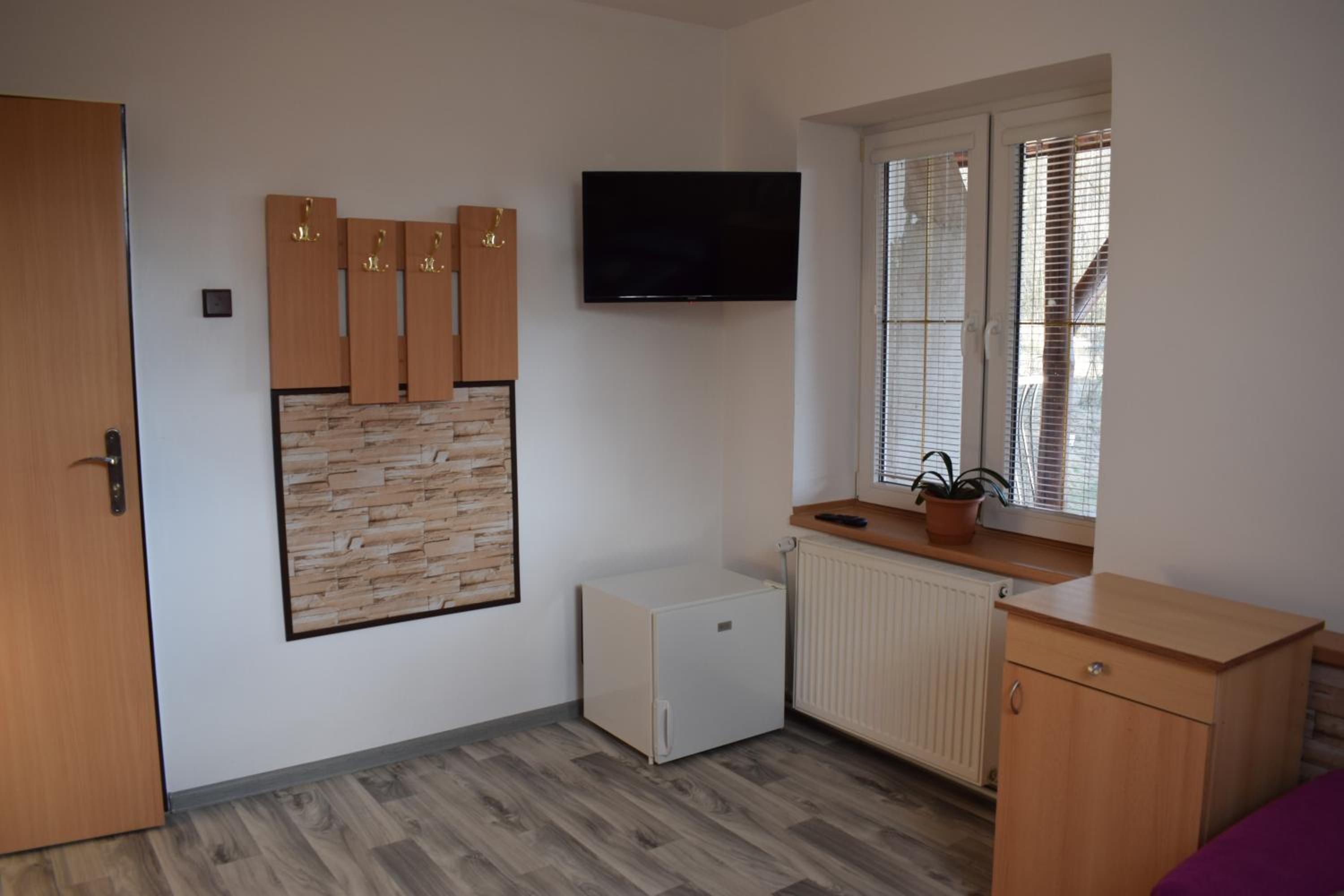 Quadruple Room - Photo 14