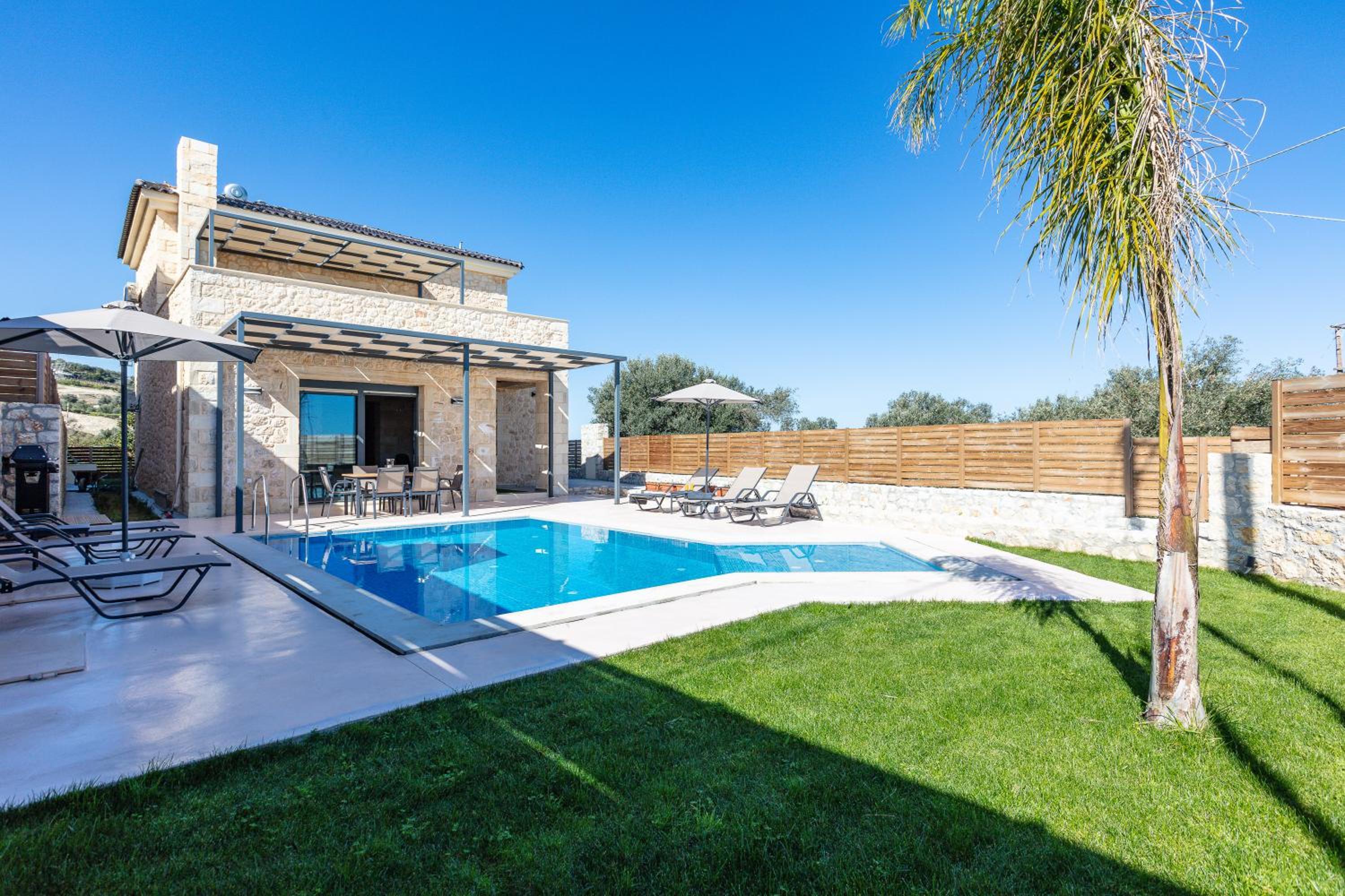Villa with Private Pool photo 2