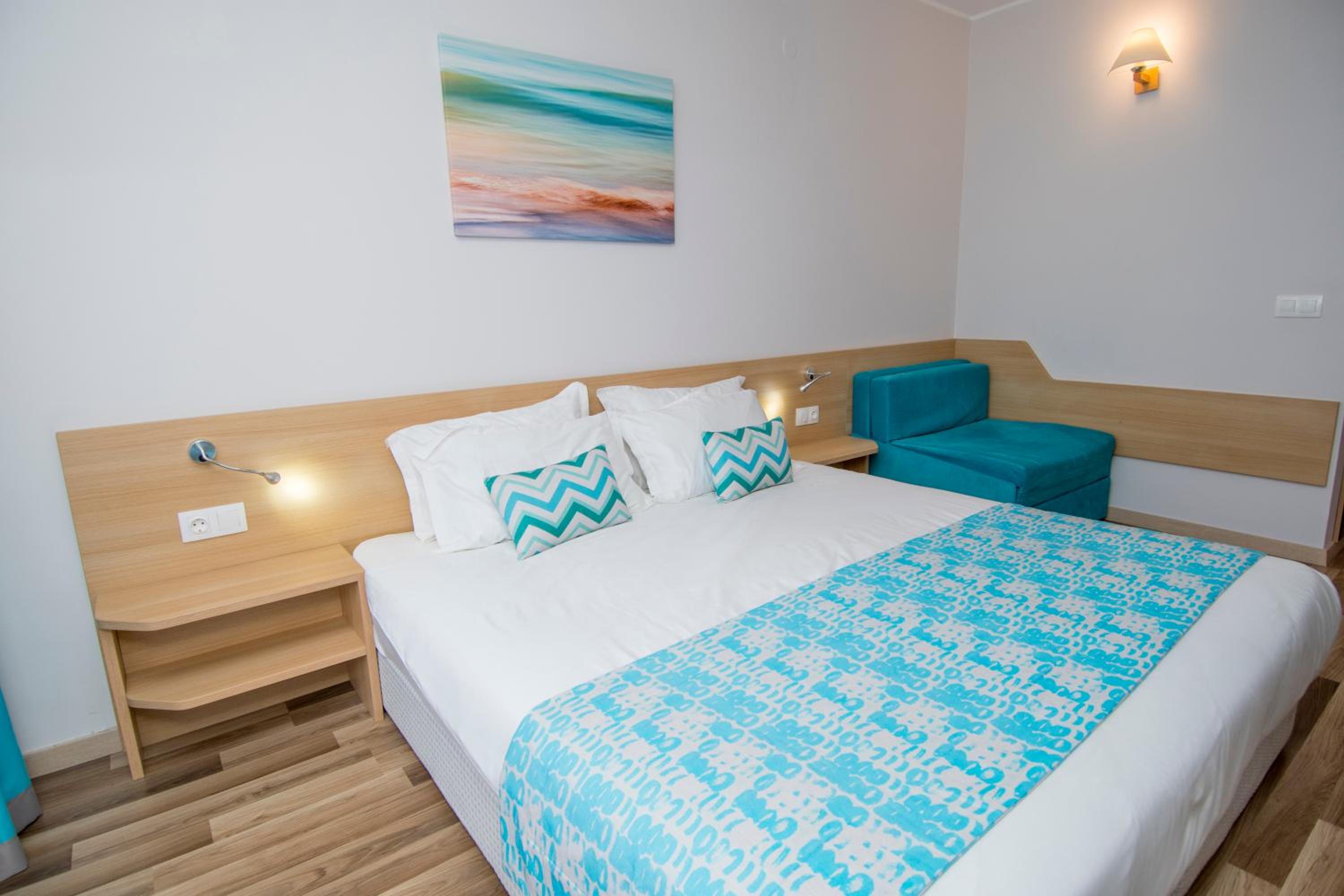 Double Room with Balcony photo 3