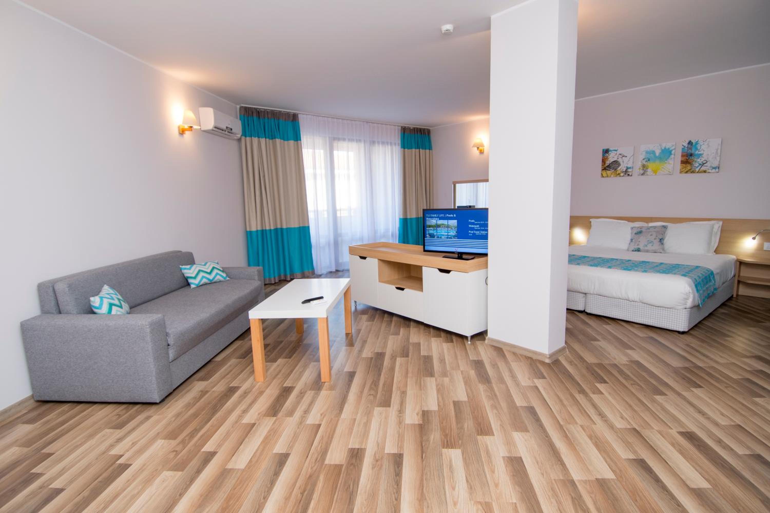 Junior Suite with Balcony