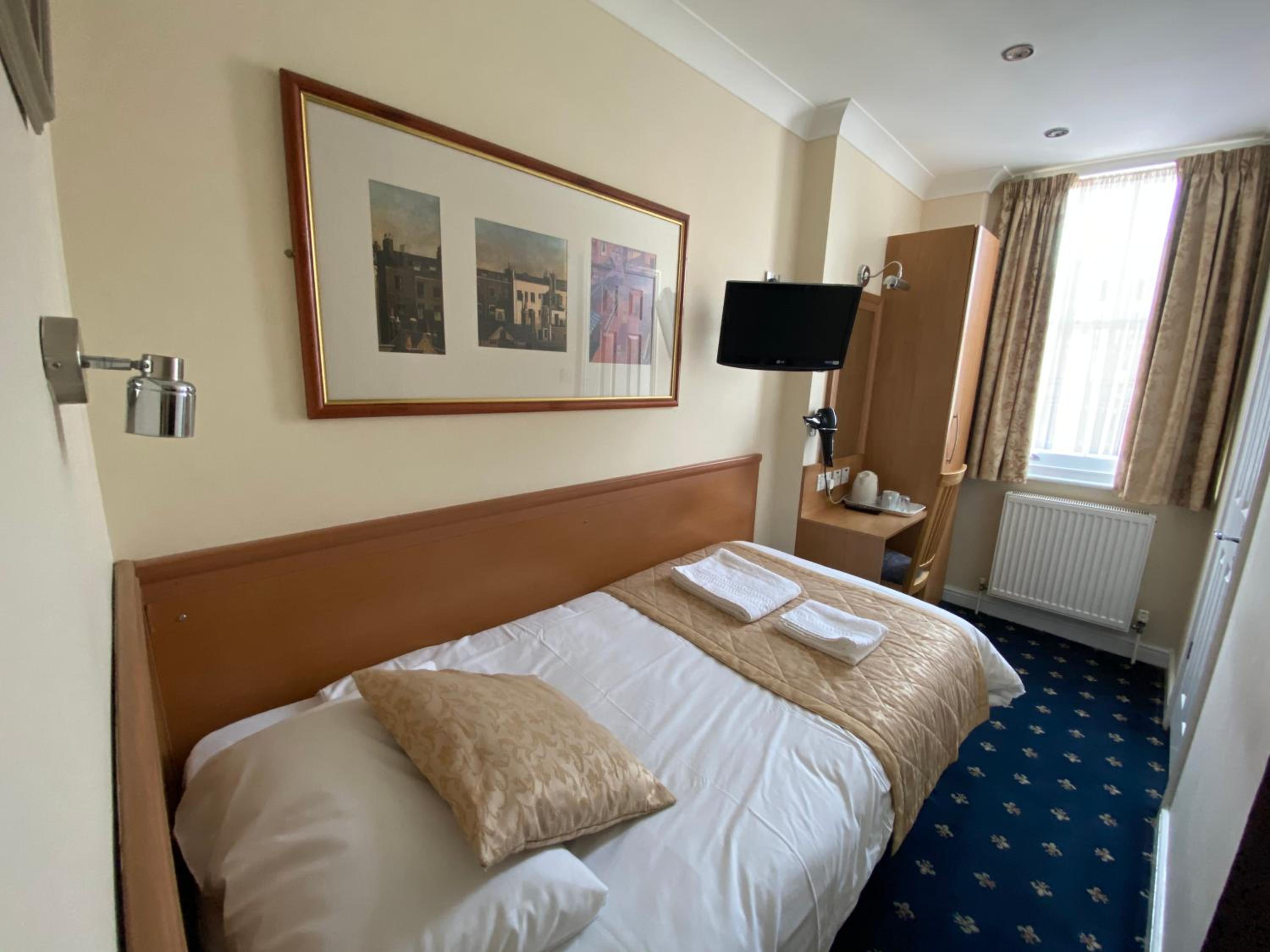 Single Room photo 1